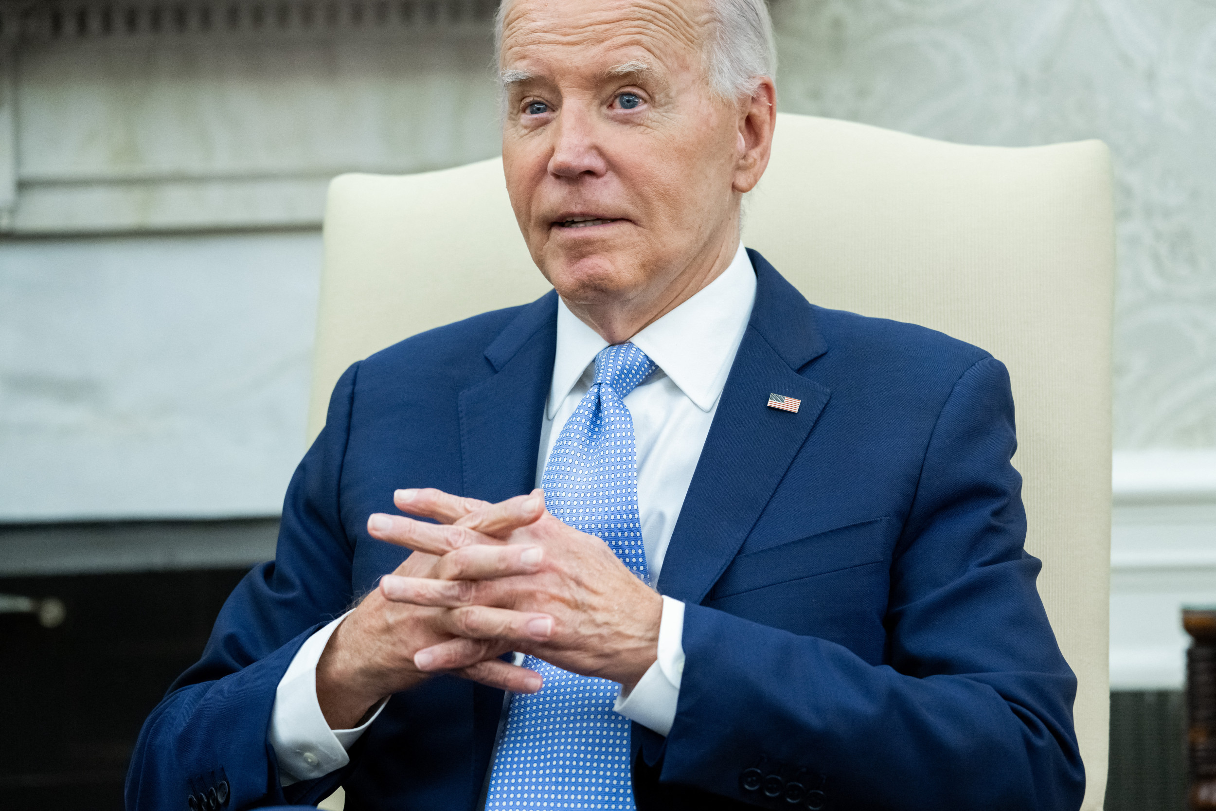 Joe Biden Keeps Getting Snubbed by Democrats Joe Biden Keeps Getting Snubbed by Democrats
