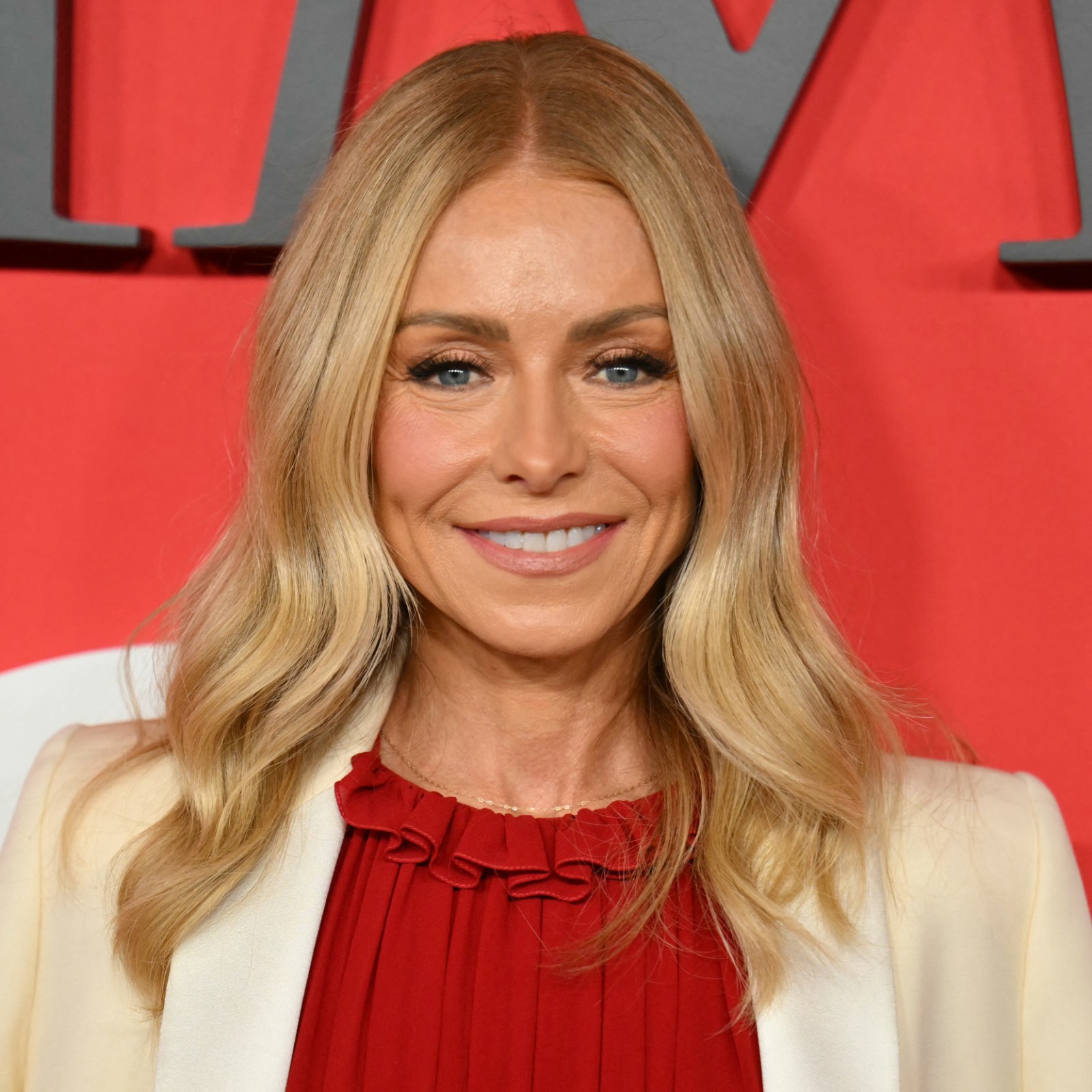 Why Kelly Ripa Is Getting Absolutely Blasted Over Recent Interview - Newsweek