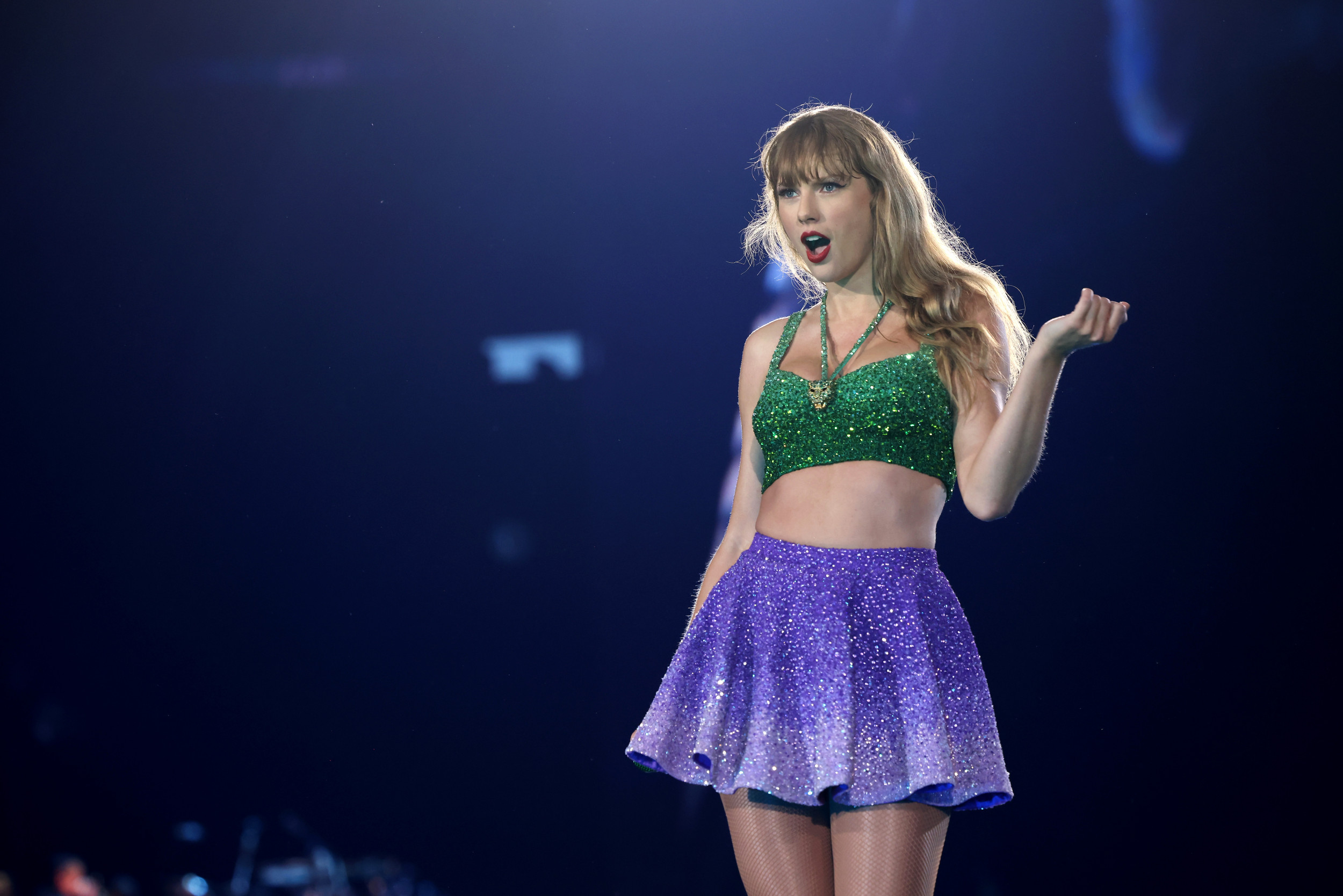 Taylor Swift suffers a serious accident on stage for the third time during the Eras tour