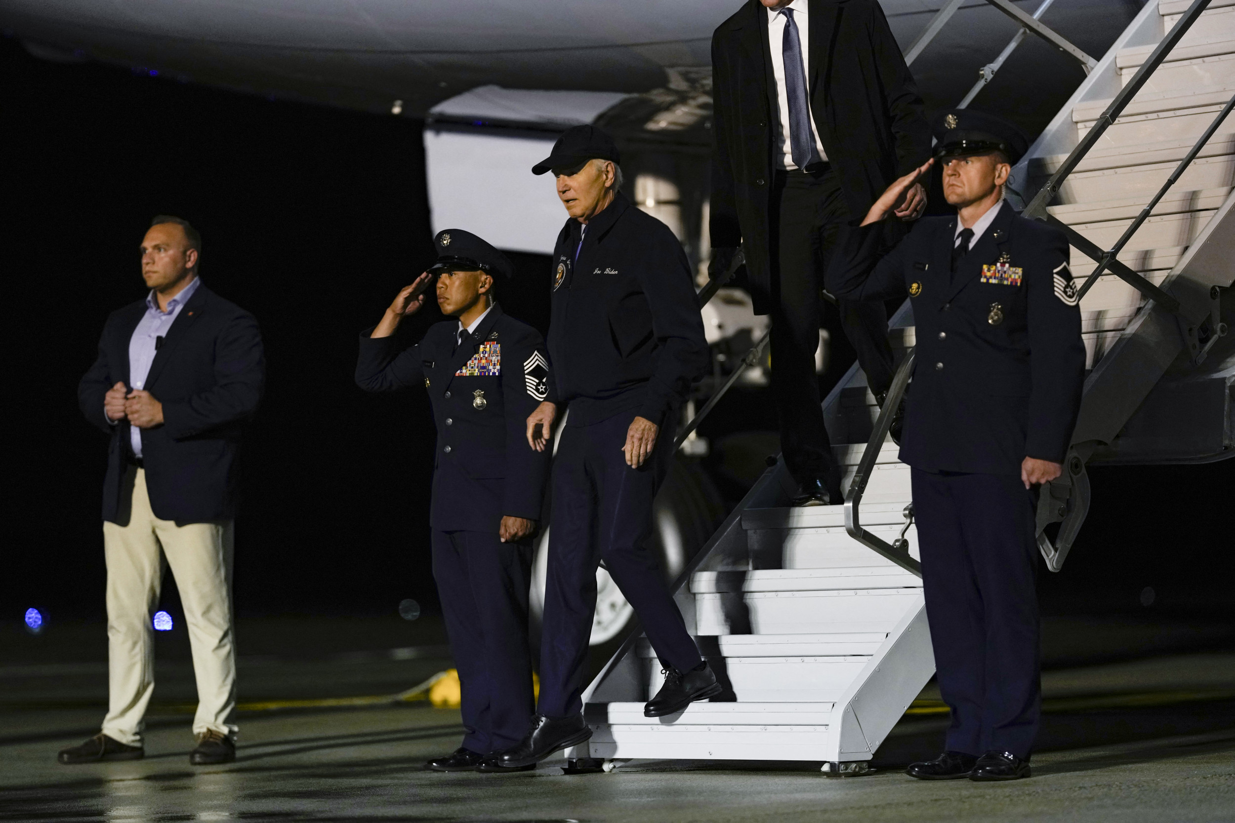 Video of Joe Biden Appearing to Struggle to Get Into Car Goes Viral