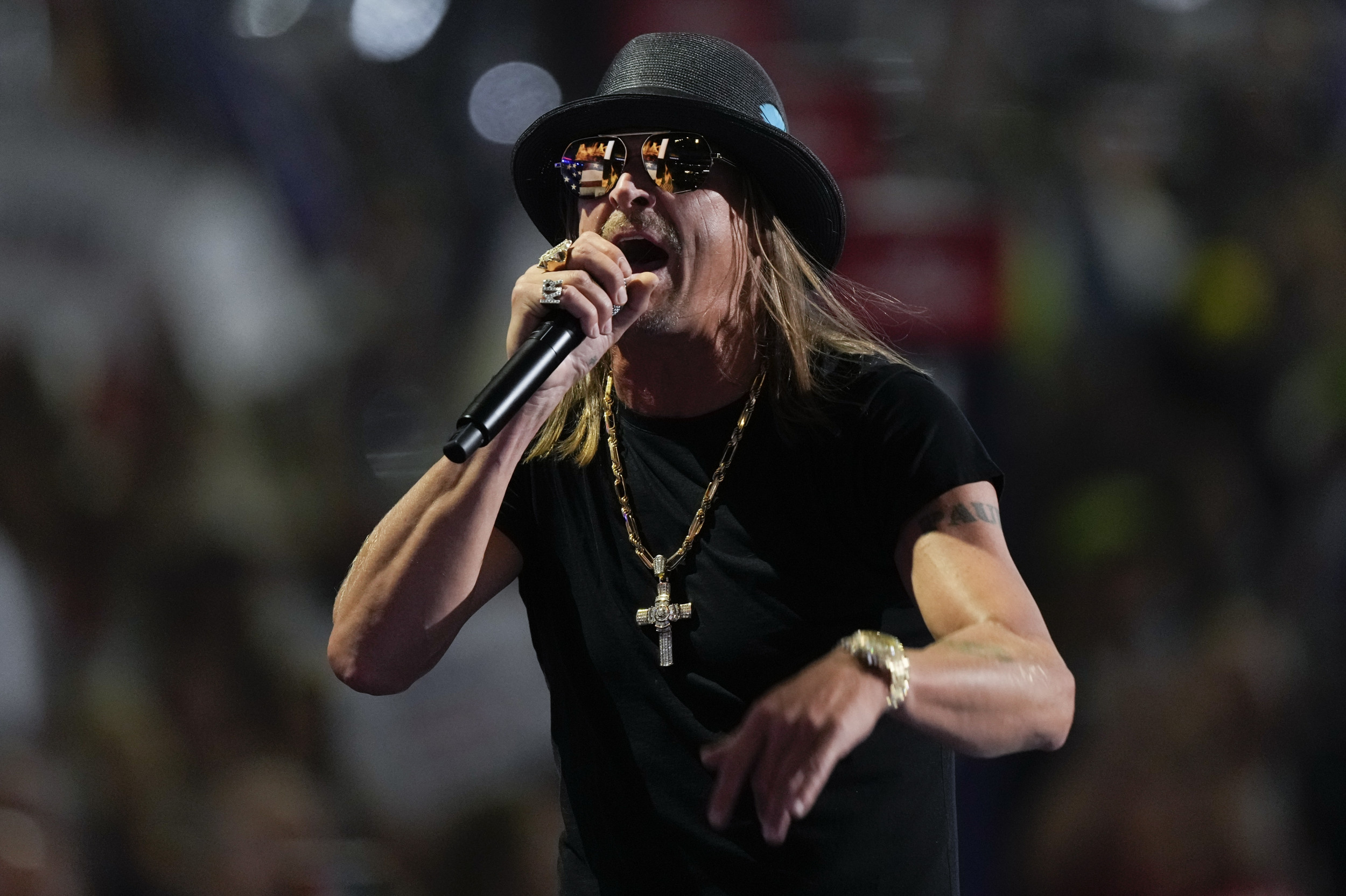 Kid Rock Brings RNC Crowd to its Feet With His Hit American Bad Ass Newsweek