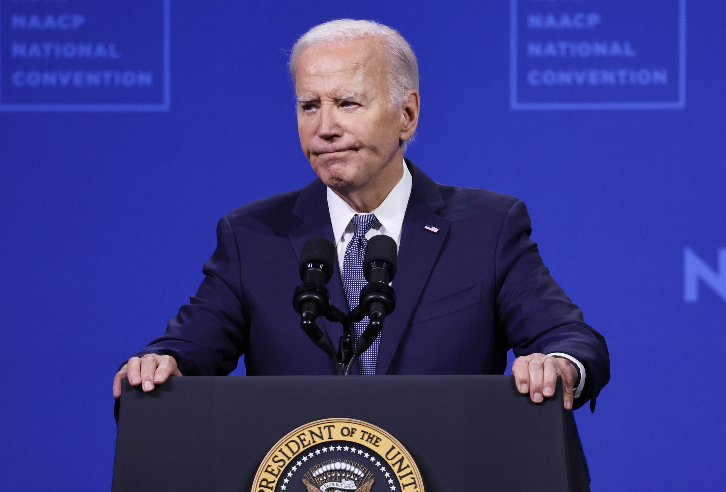 Joe Biden 'Irritated' With Barack Obama Amid Wave of 2025 Pressure