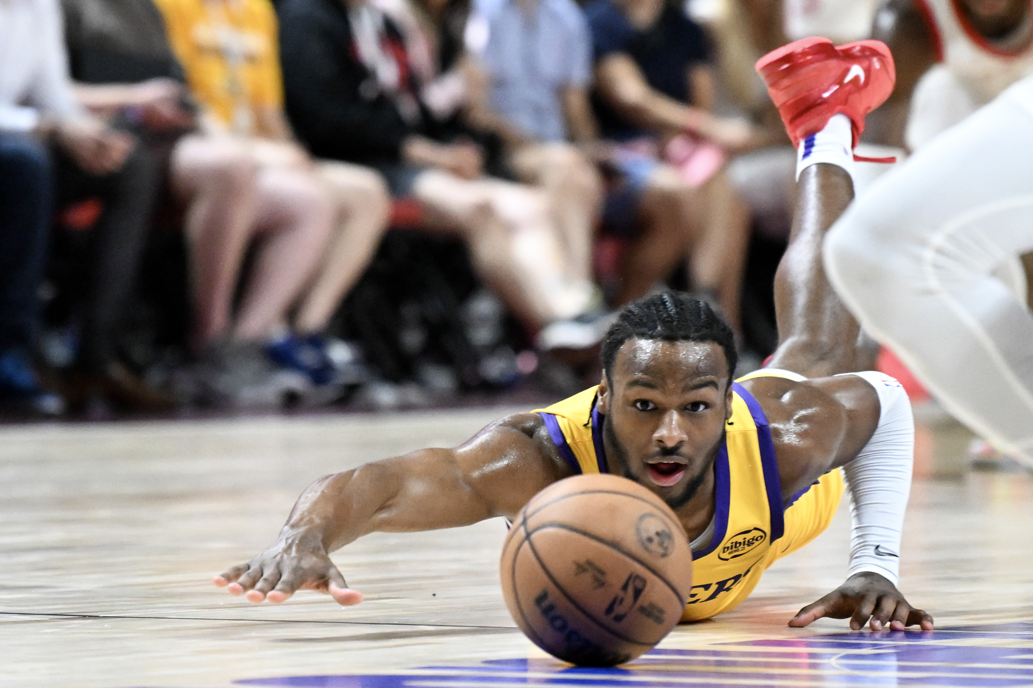 Bronny James Pulled From Final Lakers Summer League Game Against Bulls ...