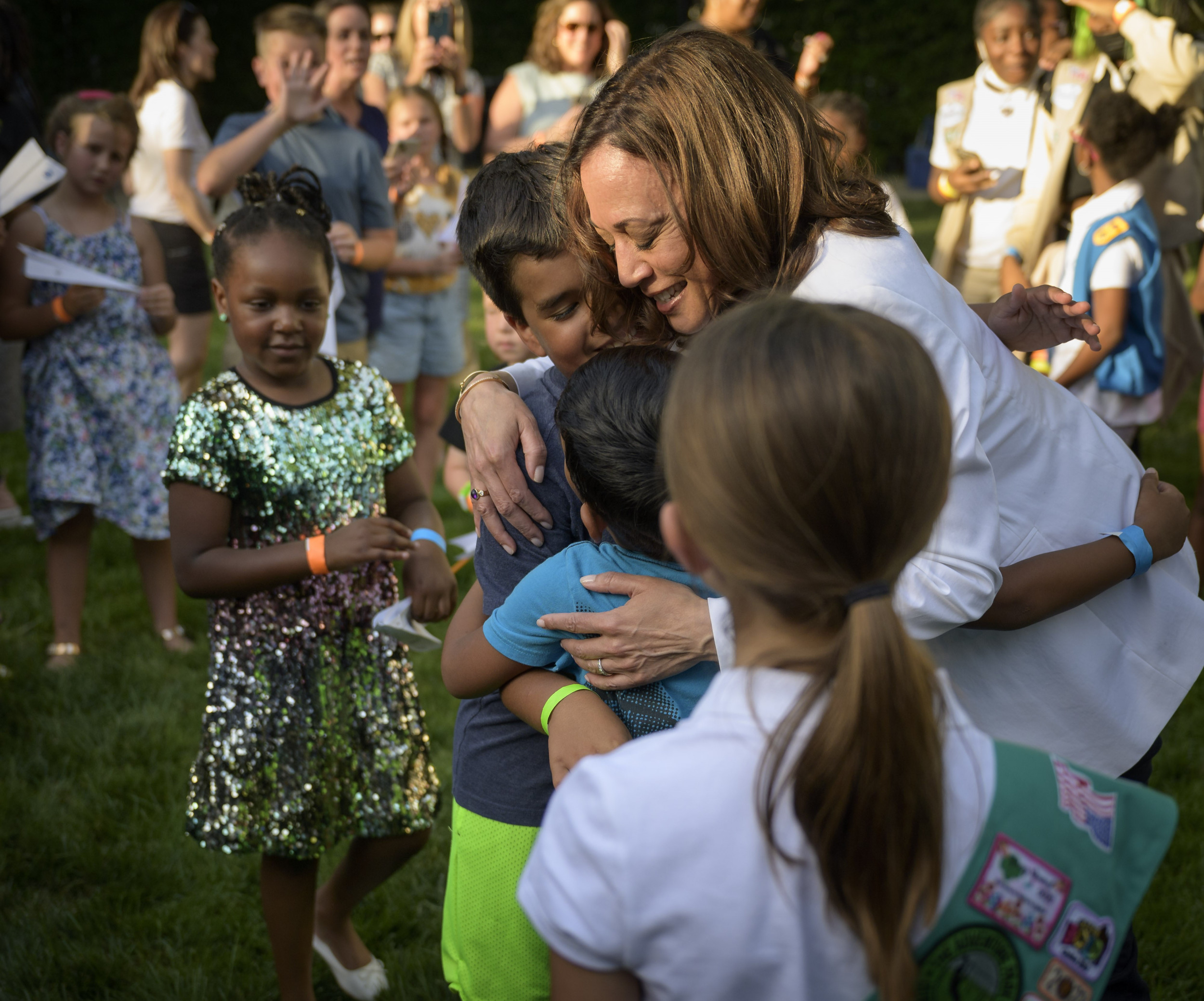 Kamala Harris Attacked for Not Having Children Sparks Outrage