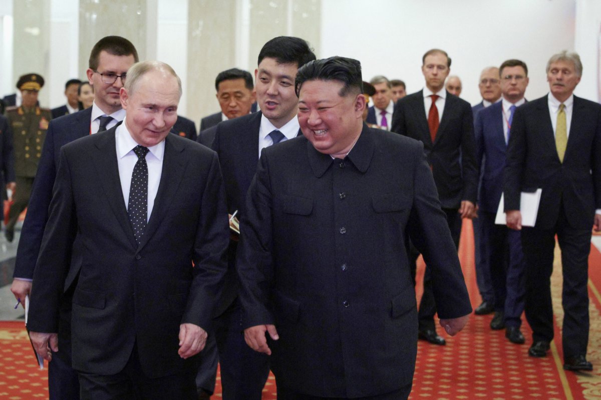 Putin and Kim Attend North Korean Concert