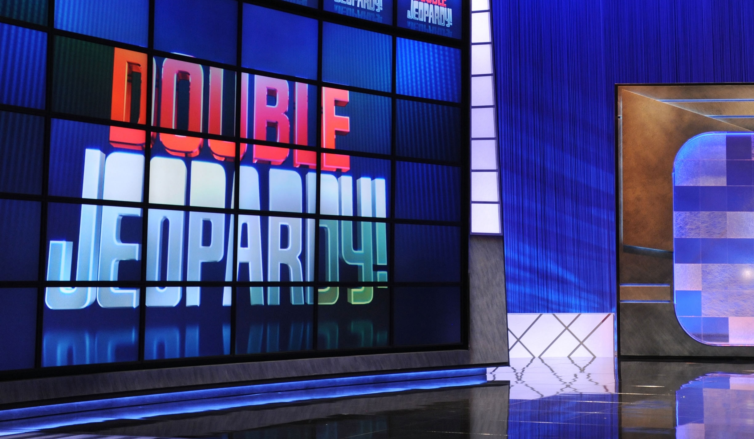 ‘Jeopardy!’ Fans React to Contestant’s Game Gone Horribly Wrong