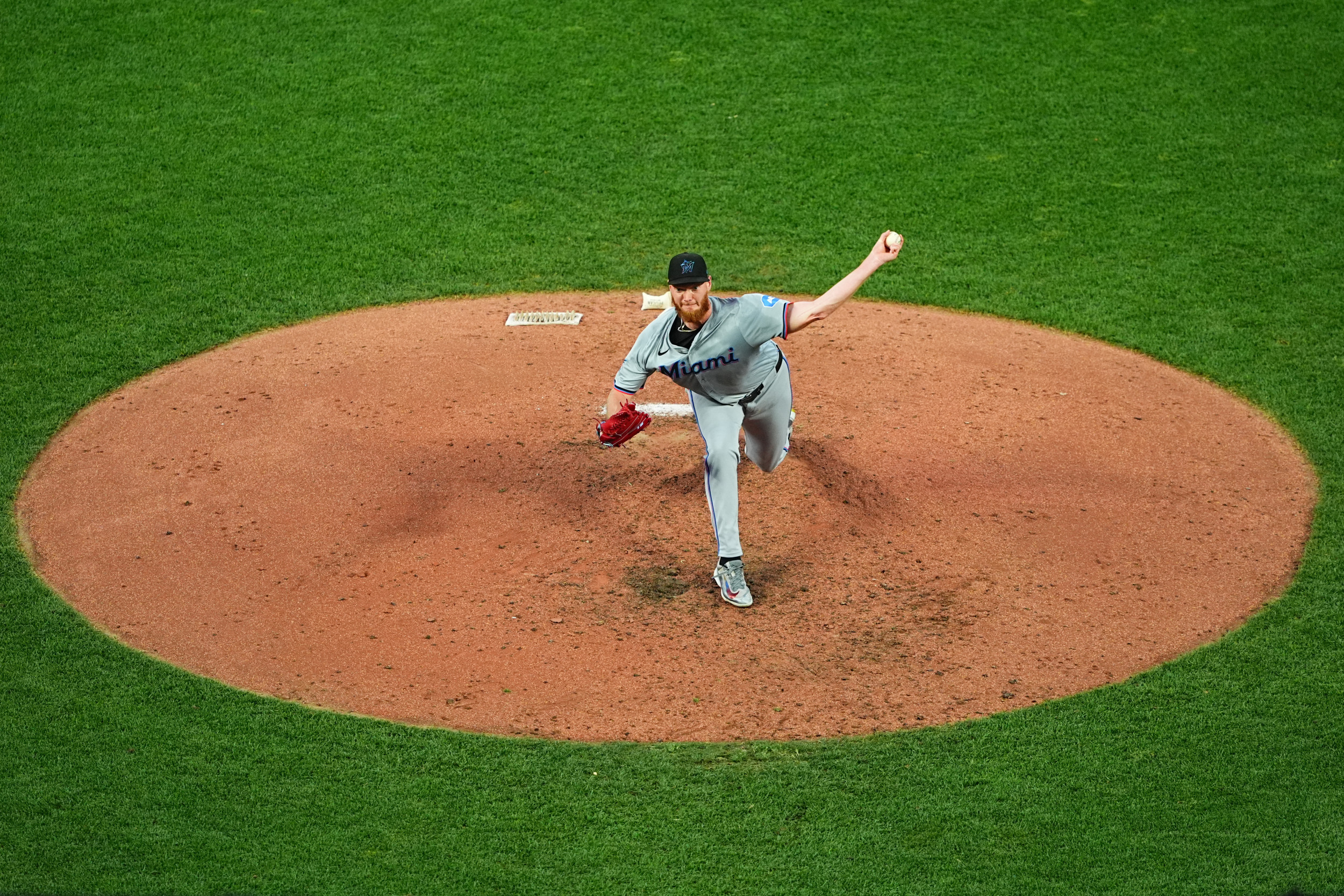 Diamondbacks Make First Trade Deadline Splash, Acquire Pitcher From Marlins