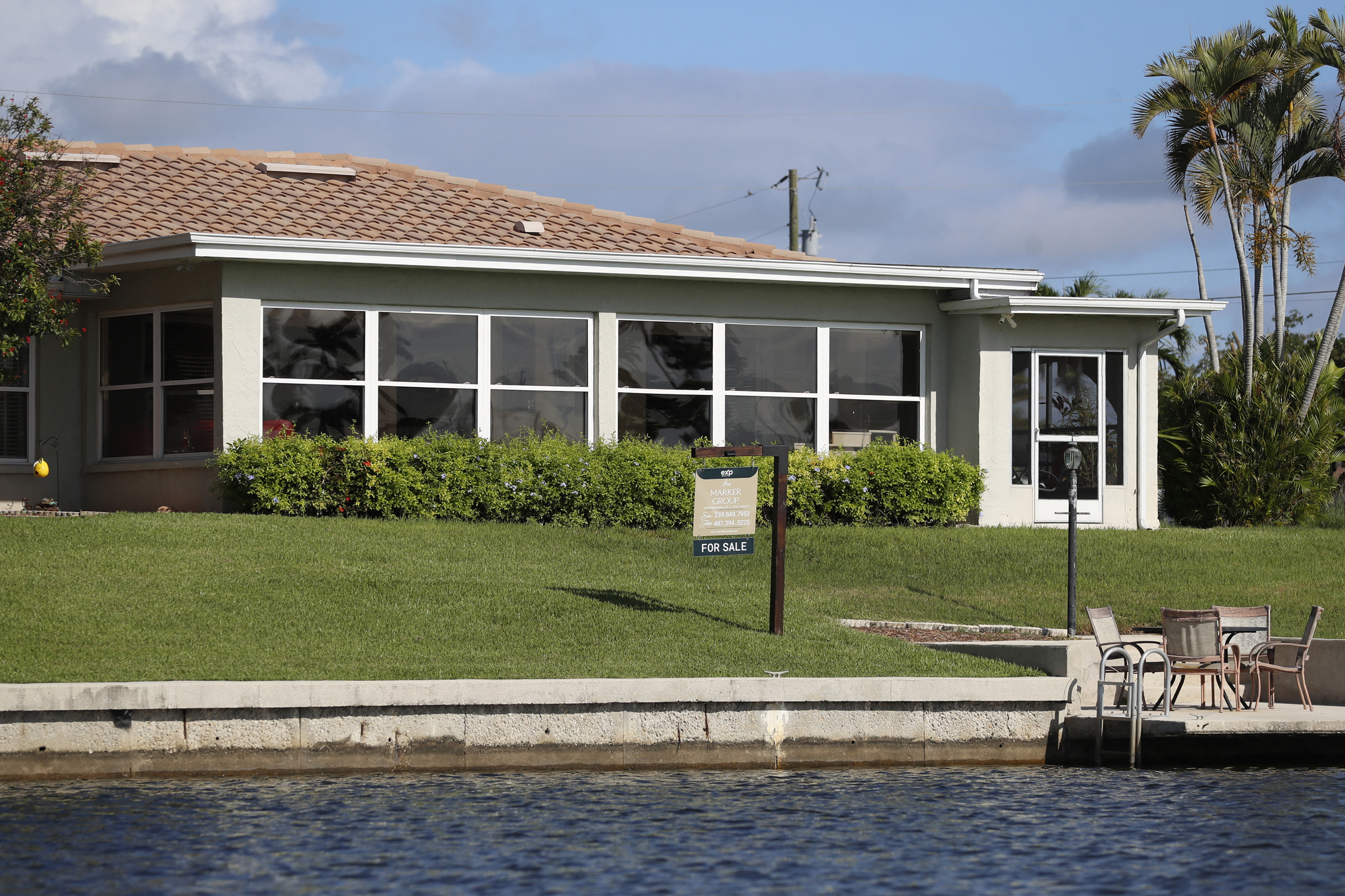 newsweek.com - Giulia Carbonaro - Florida housing market faces 'nightmare scenarios' as deals collapse