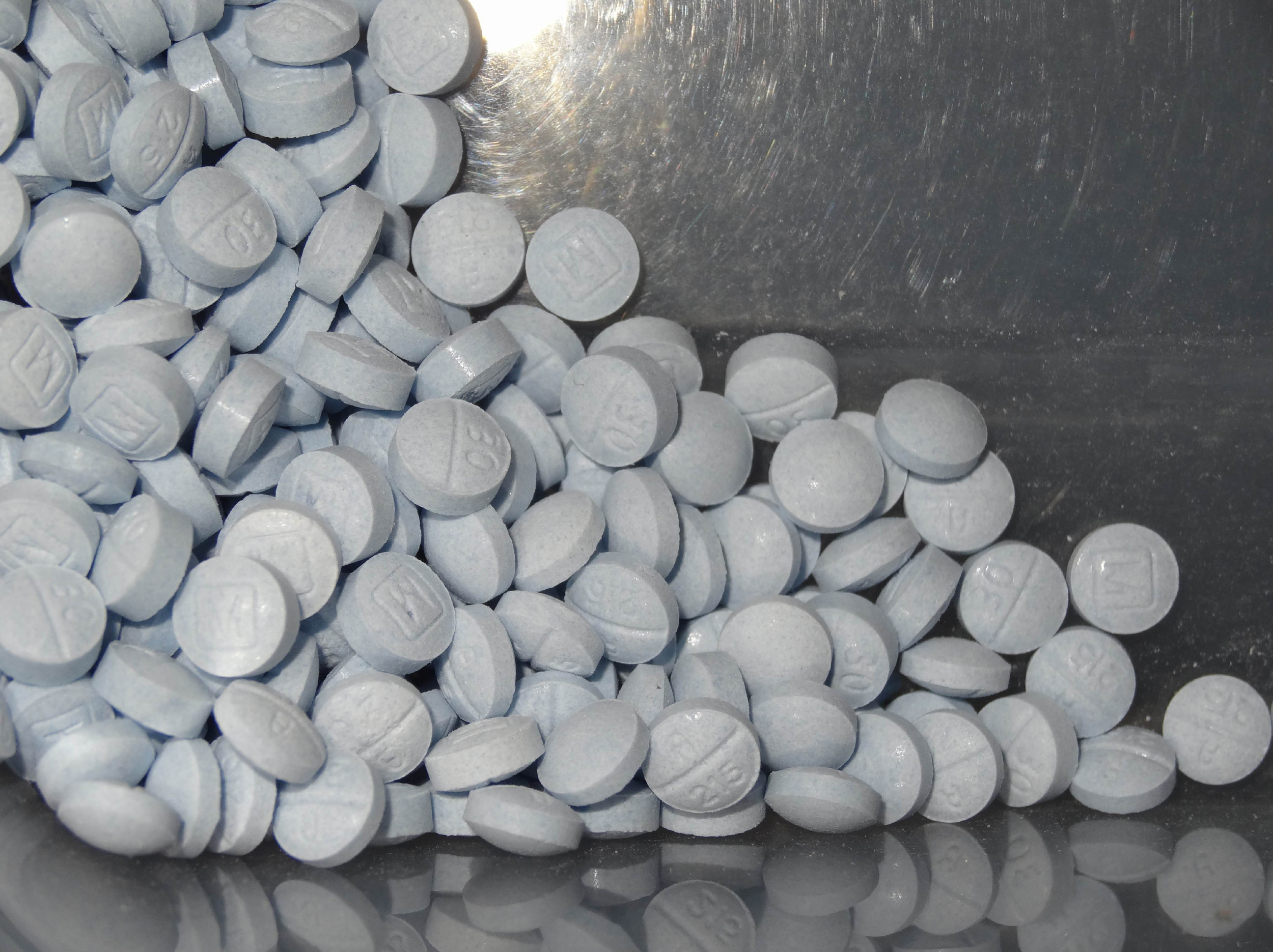 newsweek.com - Billal Rahman - Border agents seize 50 pounds of purple fentanyl designed for kids