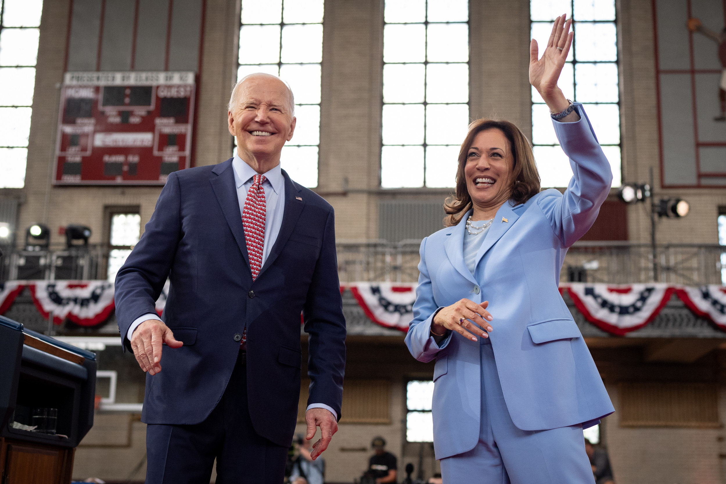 Joe Biden Kamala Harris SNL Skit Goes Viral Aged Like A Fine Wine 