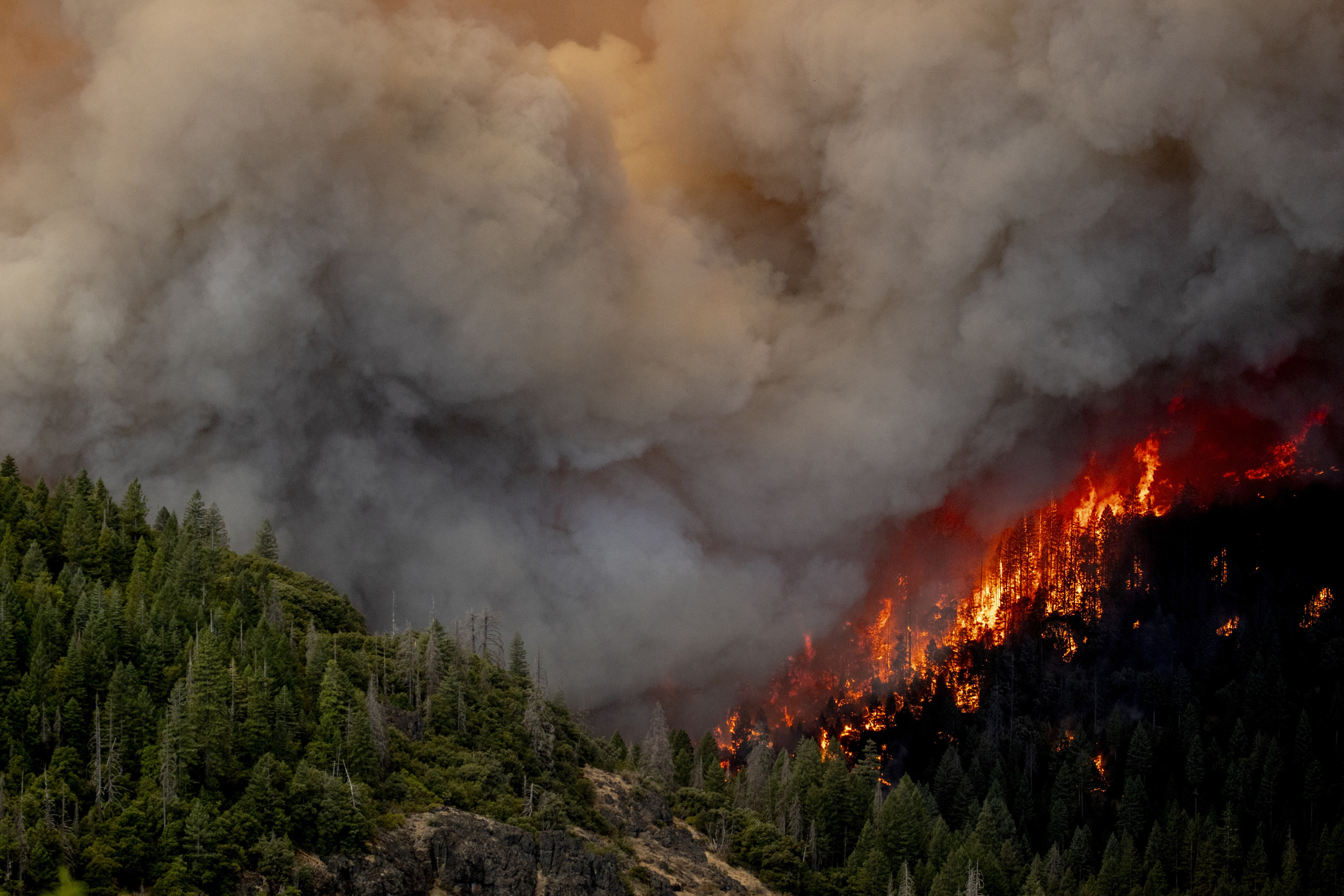 California Park Fire Containment ‘Very Challenging’ As Blaze Explodes