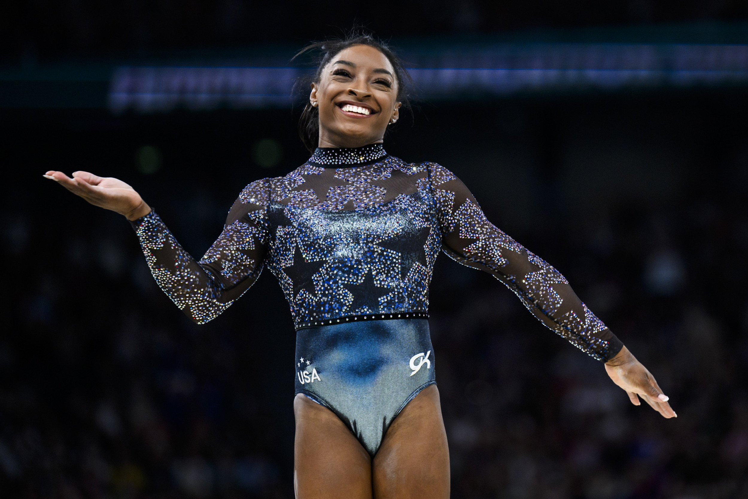 Simone Biles Olympics 2024 Vault - Roze Wenona