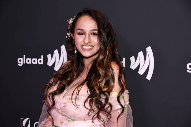 Fans Celebrate Jazz Jennings’ Inspiring Weight Loss Journey