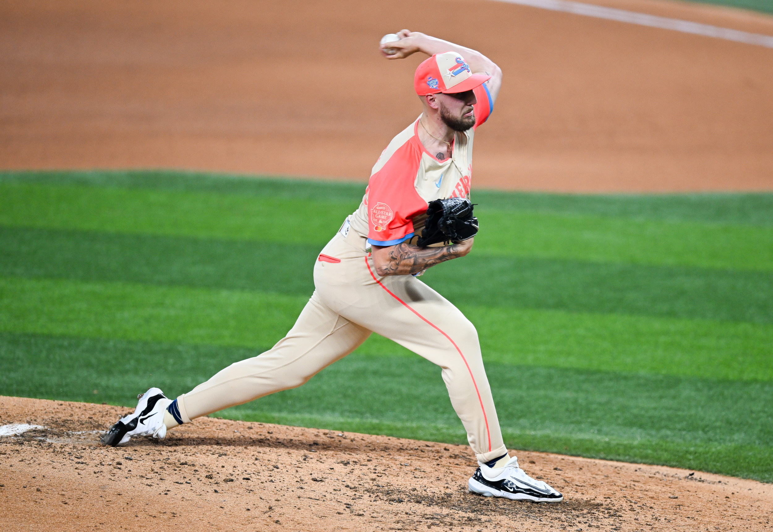 Yankees Reportedly Out of Running for Top Starting Pitcher on Trade Market Yankees Reportedly Out of Running for Top Starting Pitcher on Trade Market