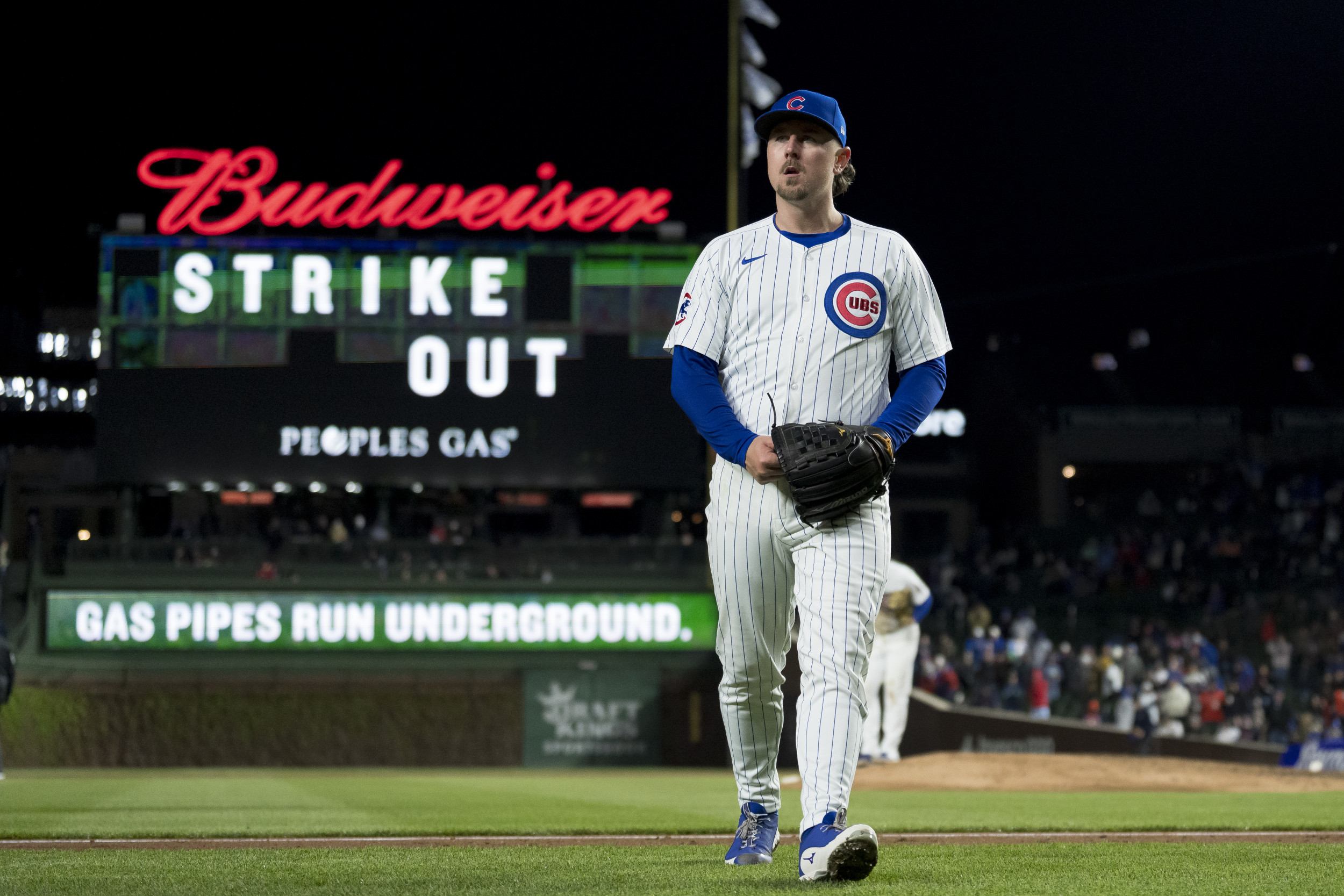 Yankees Make Trade, Acquire Right-Handed Reliever from Chicago Cubs - Newsweek Yankees Make Trade, Acquire Right-Handed Reliever... 