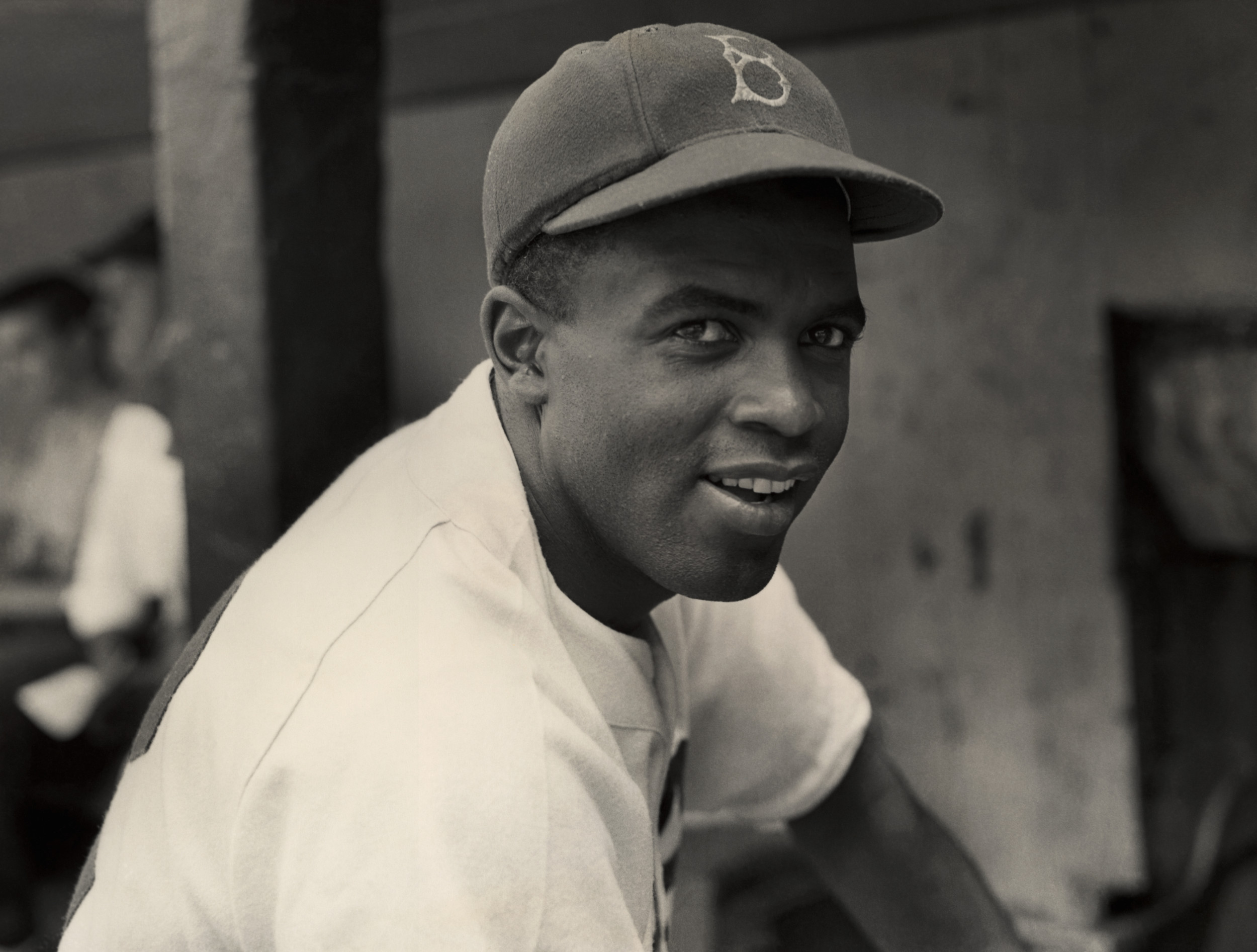 Kansas Man Sentenced to Prison for Theft of Jackie Robinson Statue ...