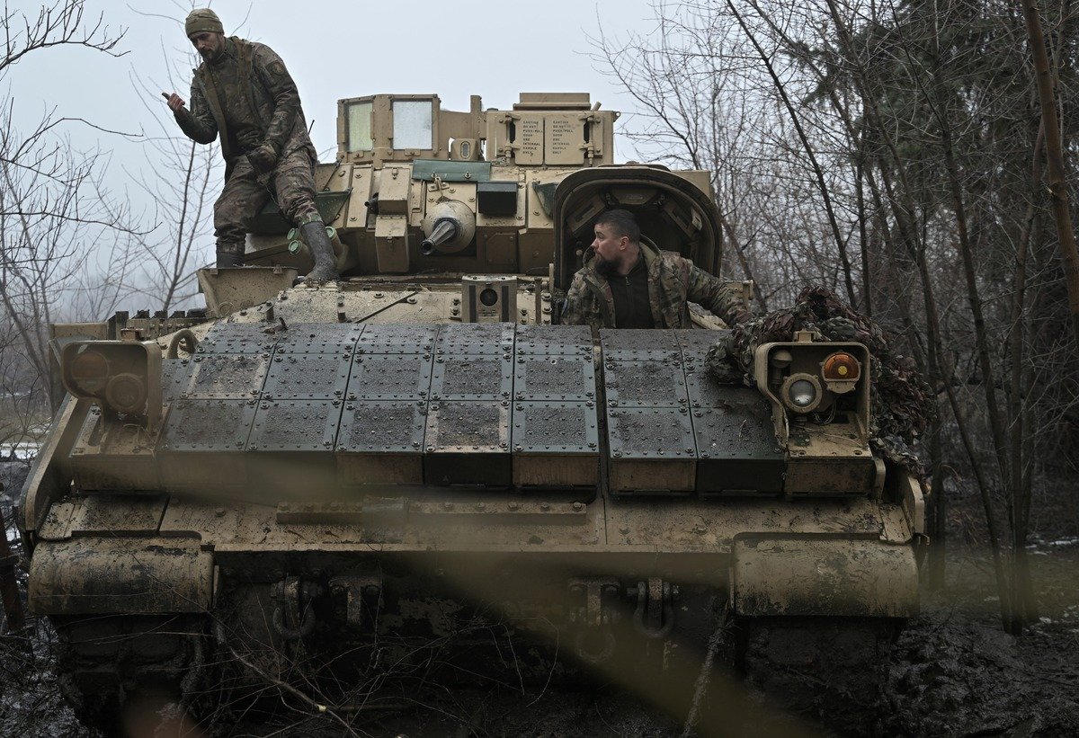 Bradley IFV near Avdiivka