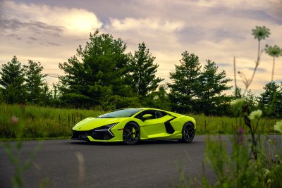 2024 Lamborghini Revuelto 2024 Lamborghini Revuelto