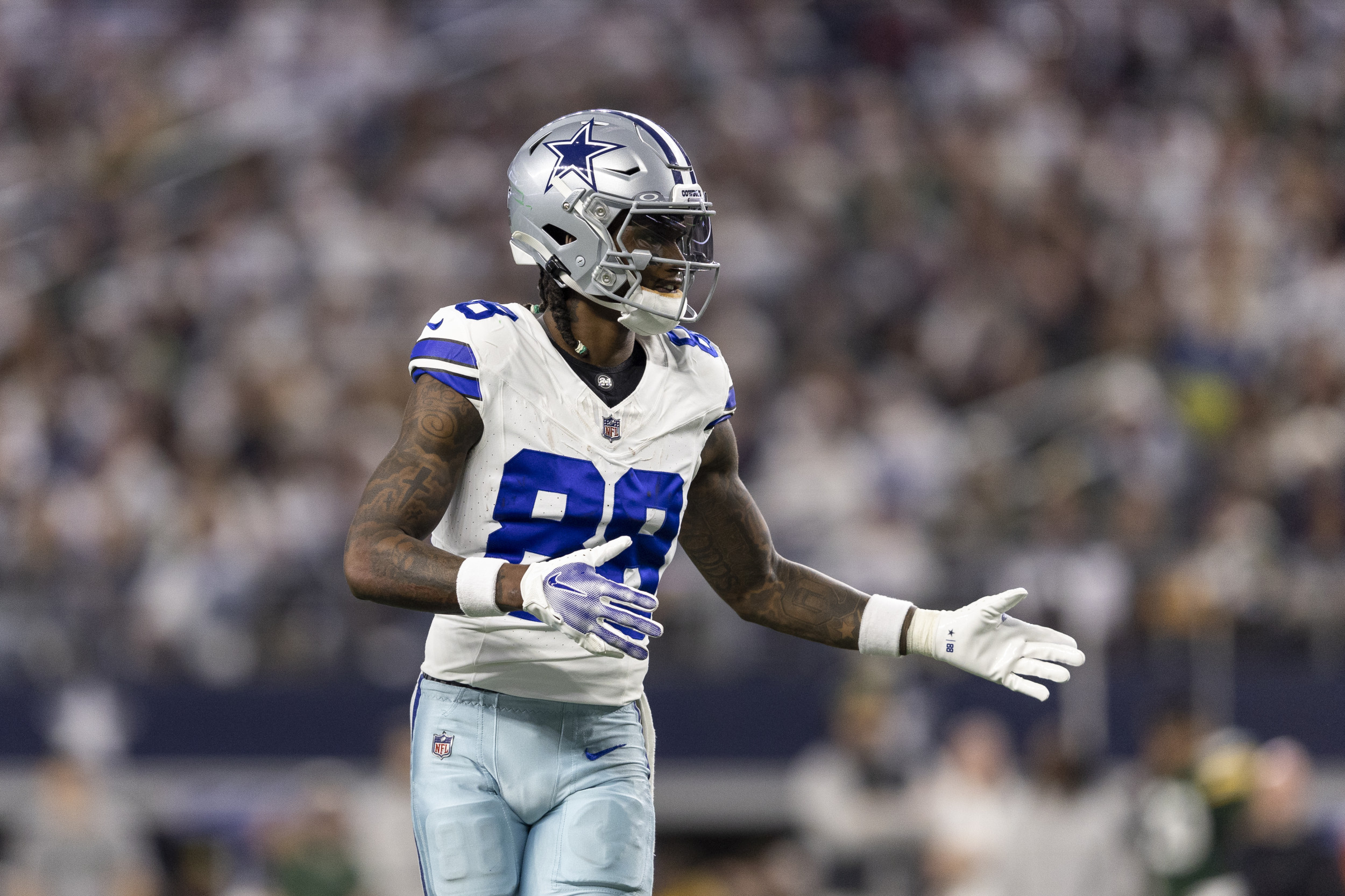 Cowboys Face Contract Issues with CeeDee Lamb