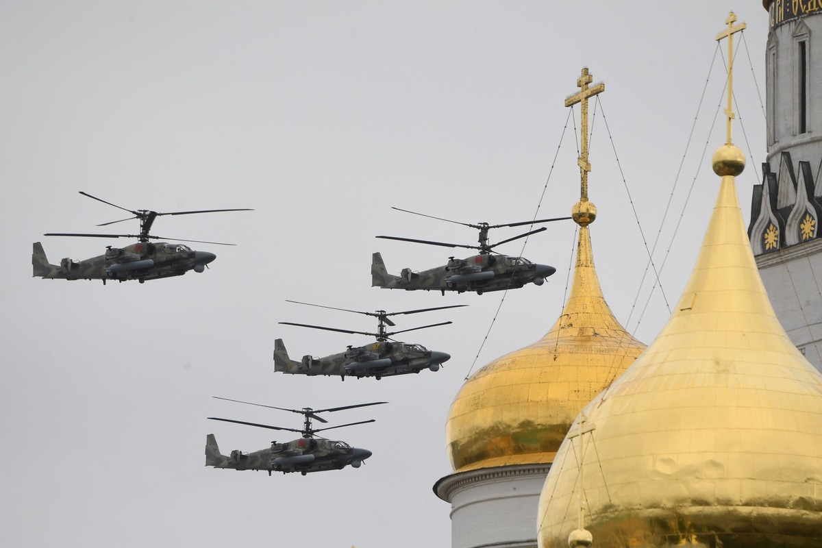 Helicopter destroyed in Kursk