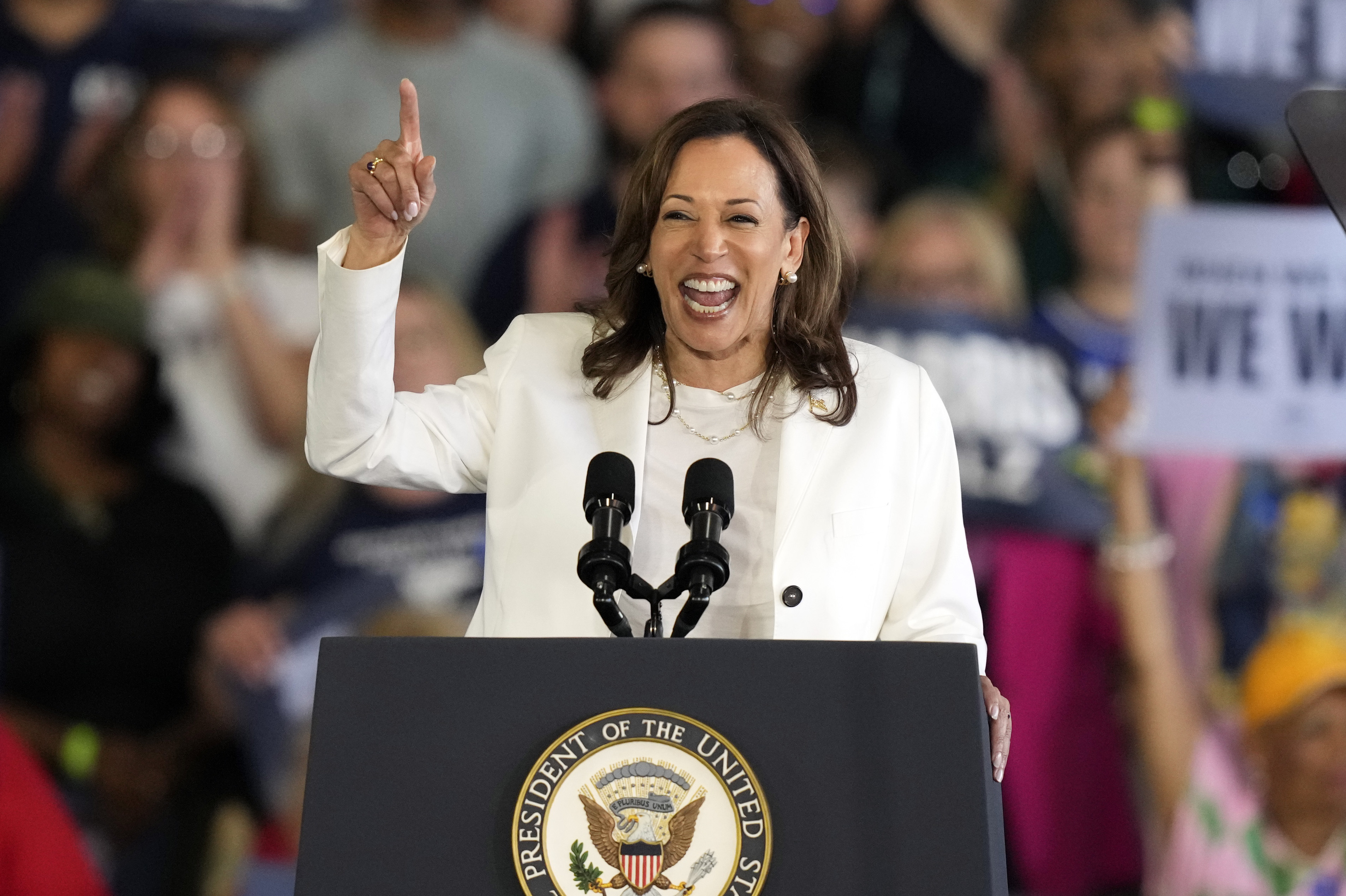 Kamala Harris Takes EightPoint Lead Over Donald Trump in New Poll