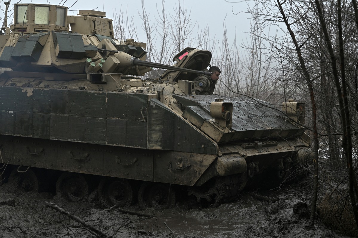 US Bradley Destroyed in Kursk Attack, Video Appears to Show