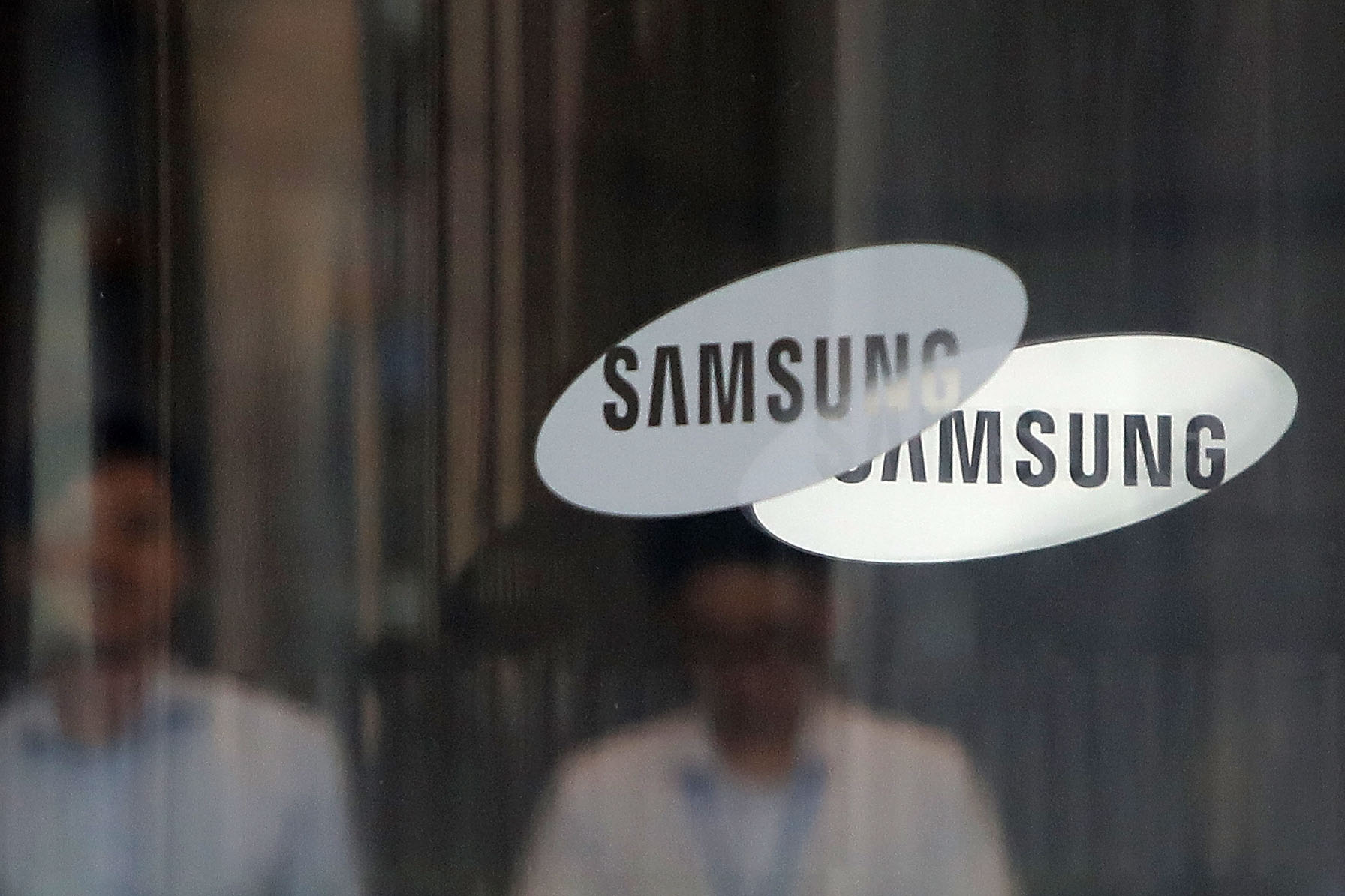 Samsung Recalls More Than 1 Million Ranges Over Fire Risk Newsweek