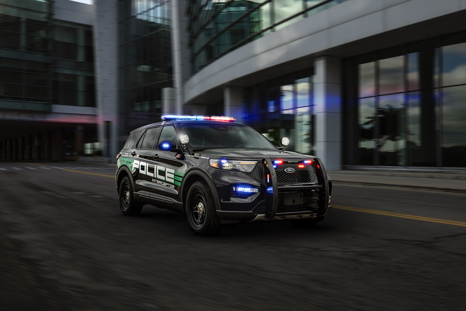 America's New Police Cars are Taxpayer Dollar-saving Hybrids - Newsweek