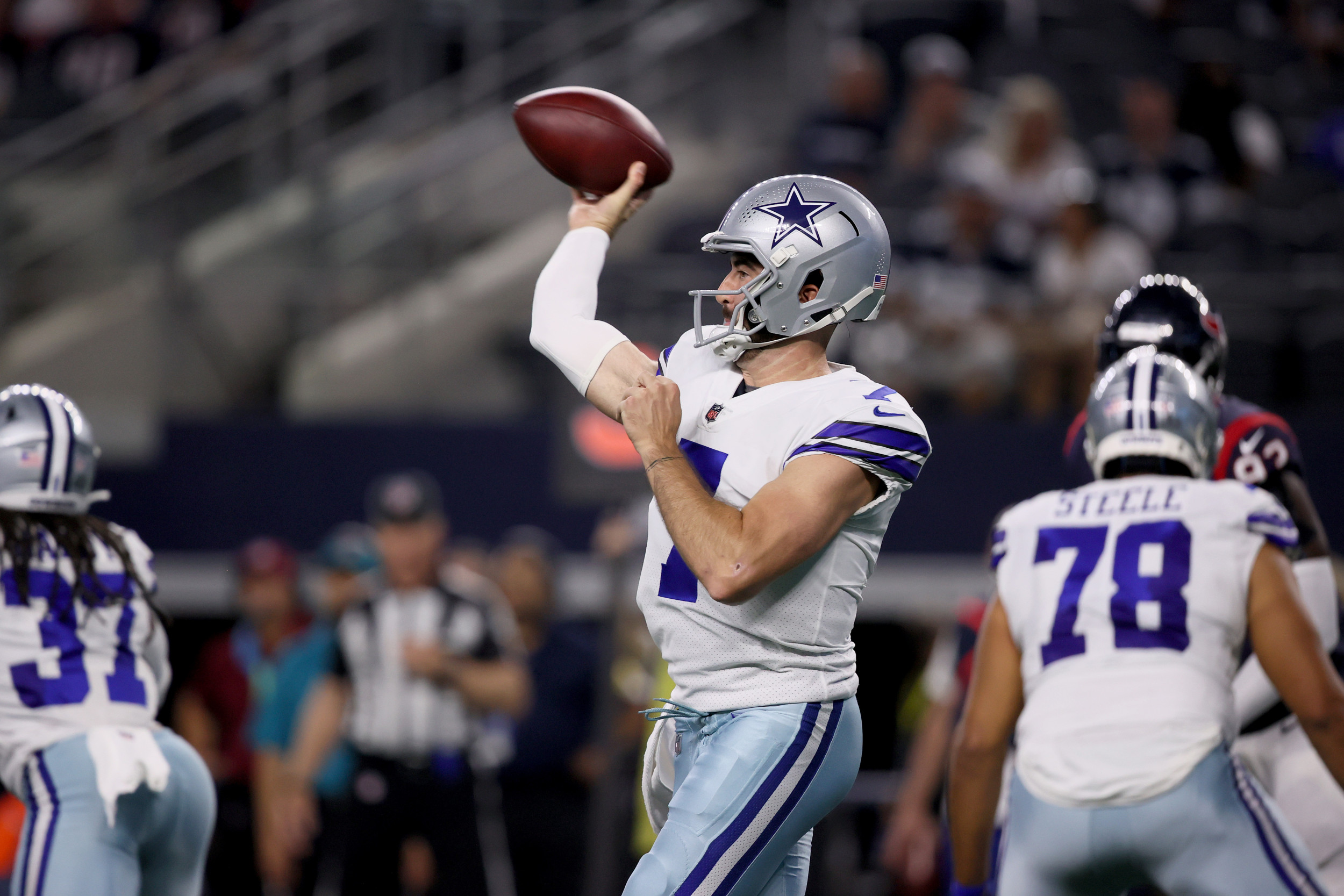 Bills Sign Former Cowboys Quarterback as NFL Season Nears