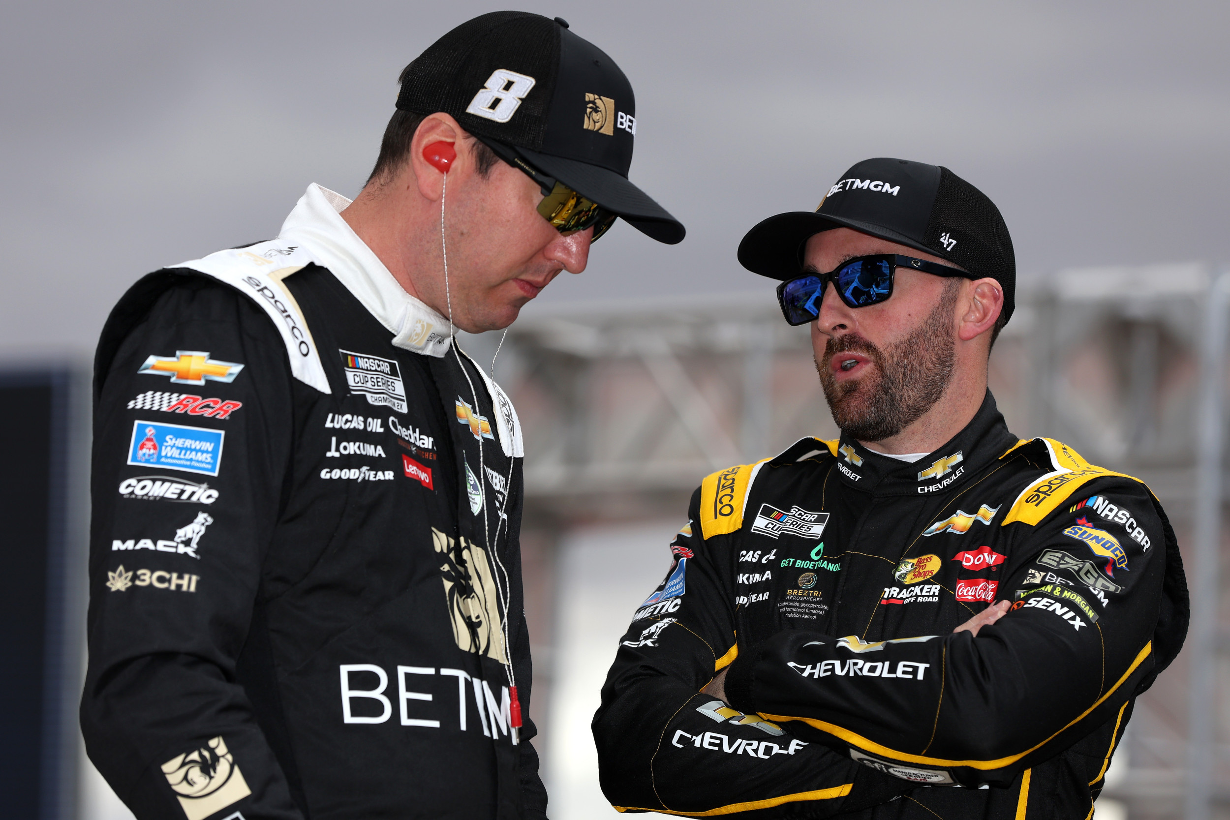 Dover'S Biggest Fight: Hamlin'S Take On Childress, Busch, And Dillon! - t47tvej