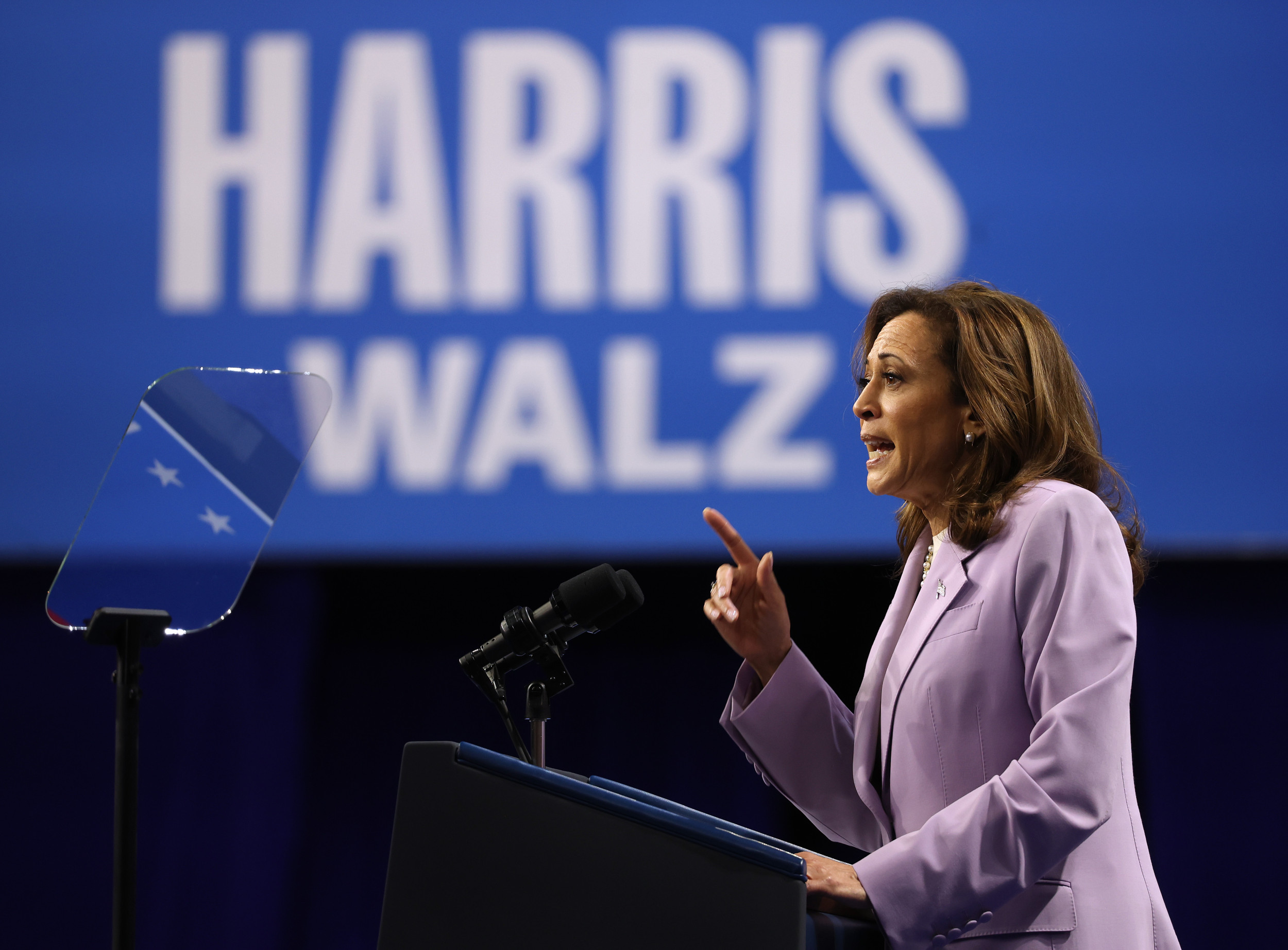 Kamala Harris Is Taking a Page from Richard Nixon's Playbook