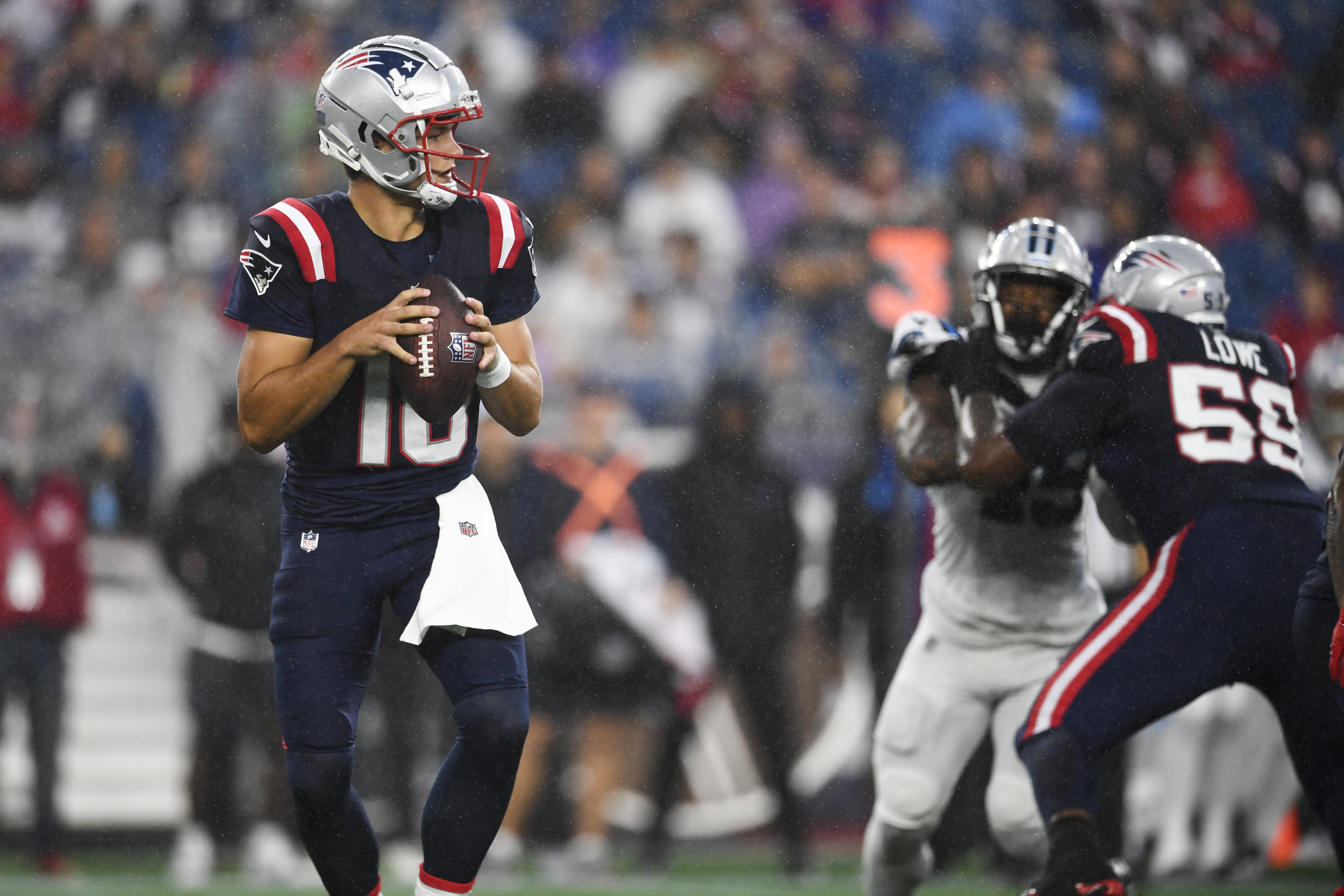 Drake Mayo could win the competition for the Patriots’ starting quarterback, says Jerod Mayo