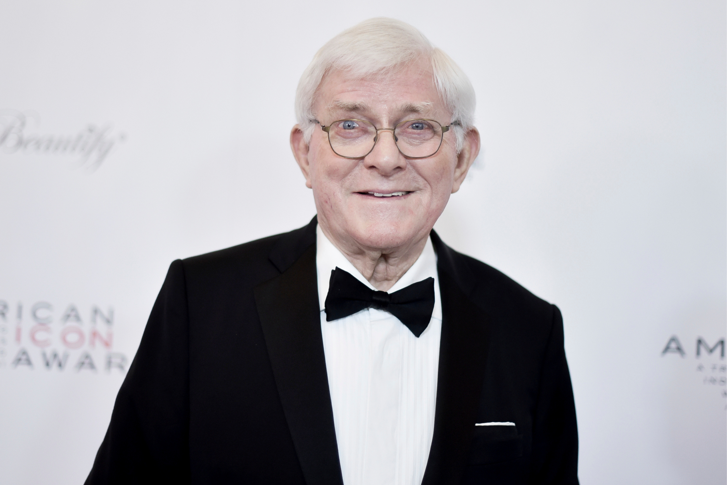 Phil Donahue, Pioneering Talk Show Host, Dies at 88