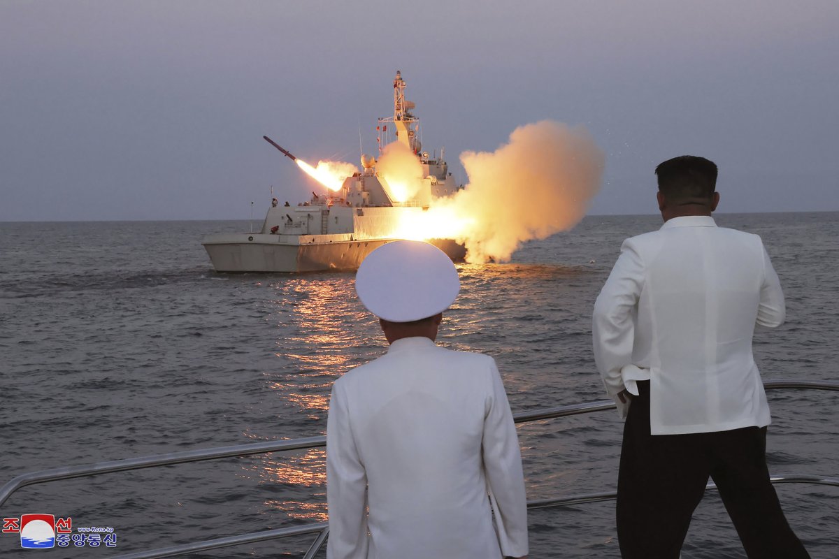 Kim Jong Un missile test