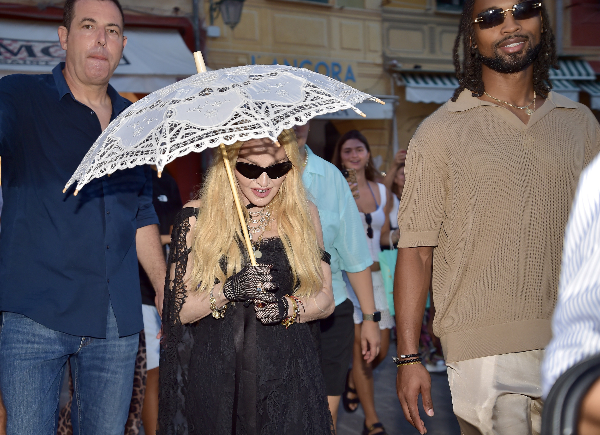 Madonna celebrates her 66th birthday with all 6 children