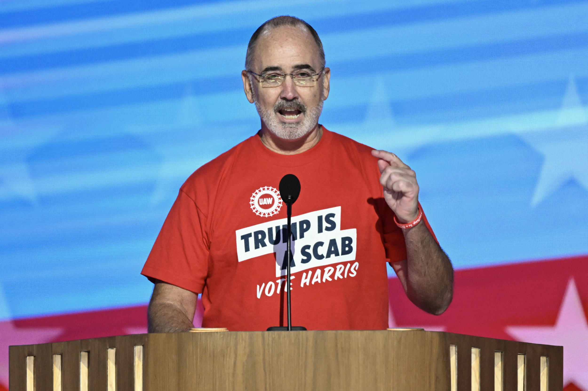 DNC 2024 UAW President Shawn Fain's 'Trump Is a Scab' Chant Goes Viral