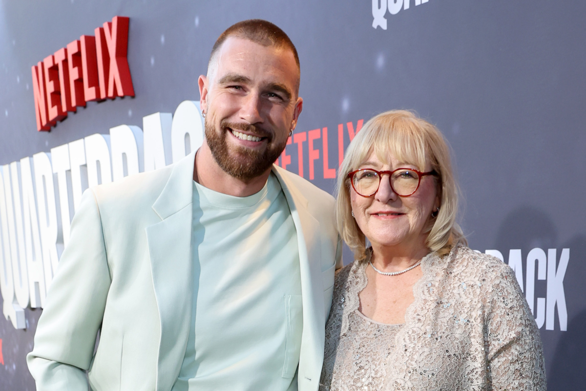 Travis Kelce Donna Kelce Netflix "Quarterback" Premiere