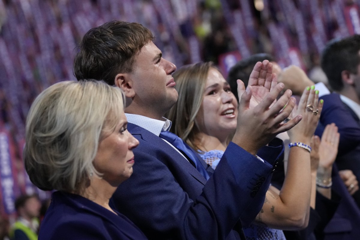 Tim Walz's Son Gus' Reaction to DNCSeech