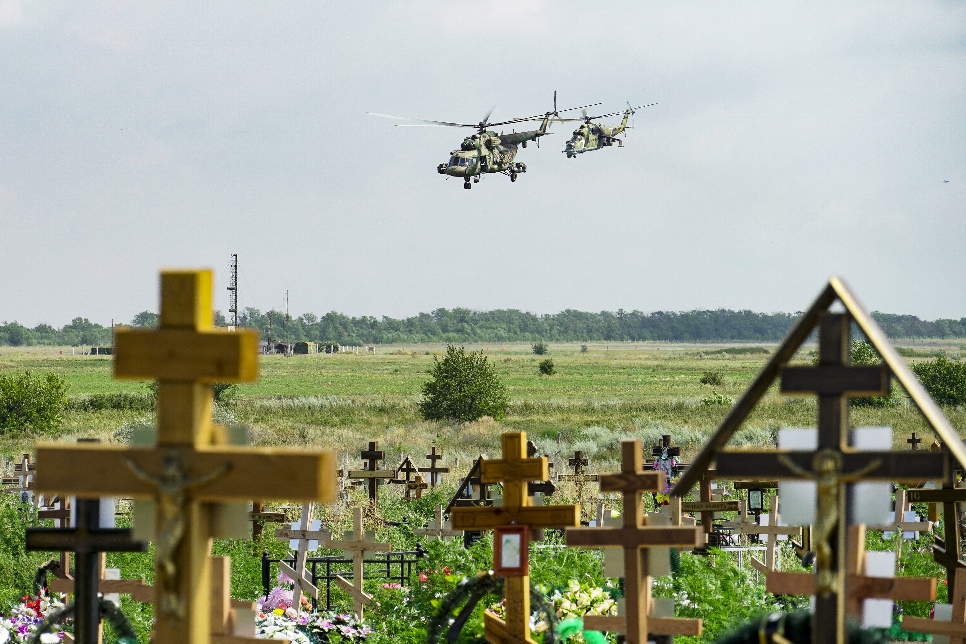 Russian Town Can't Cope With Troop Losses—'Crowd Funding for Body Bags'