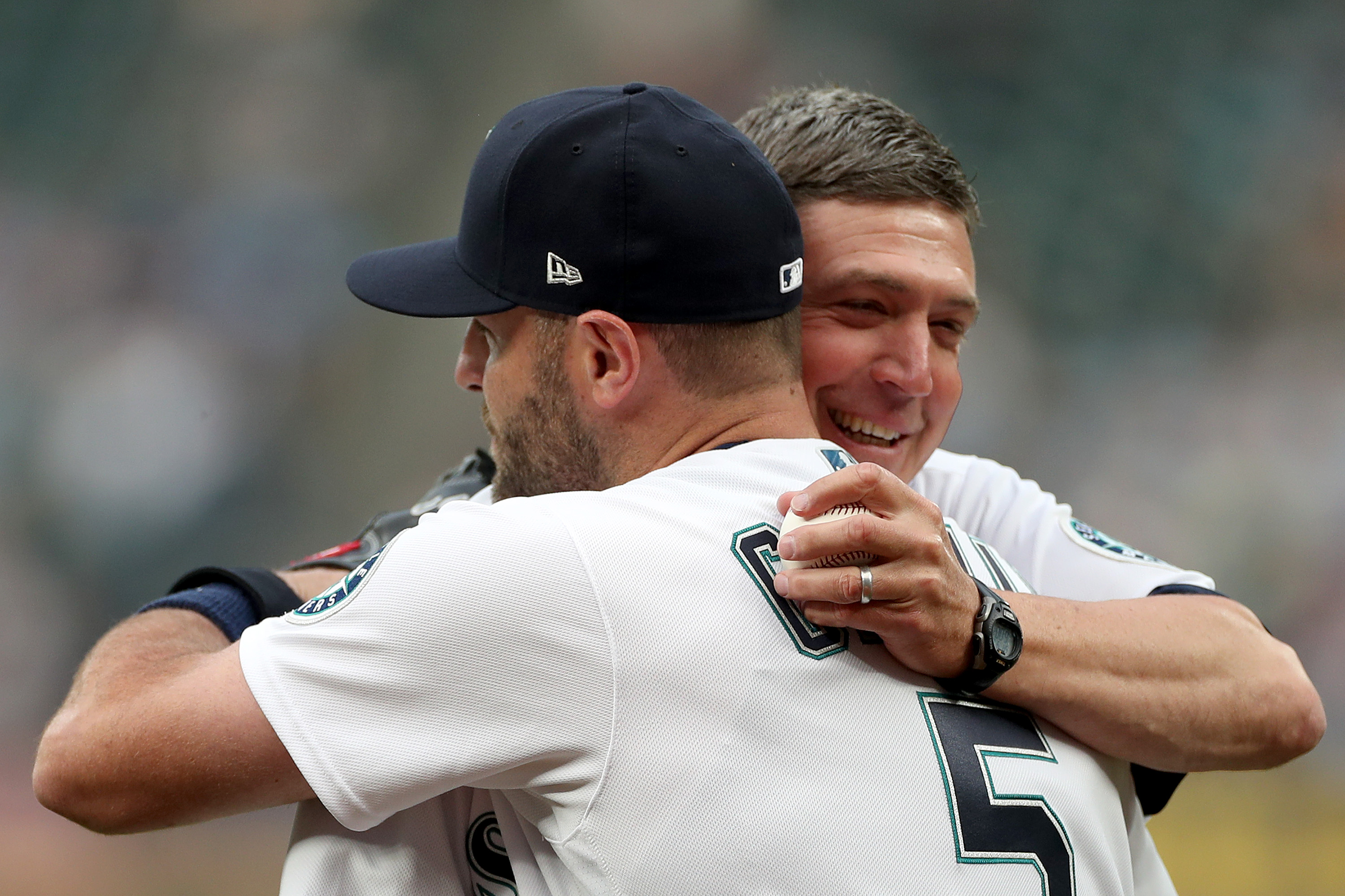 Report: Mariners fire Scott Servais and appoint Dan Wilson as manager