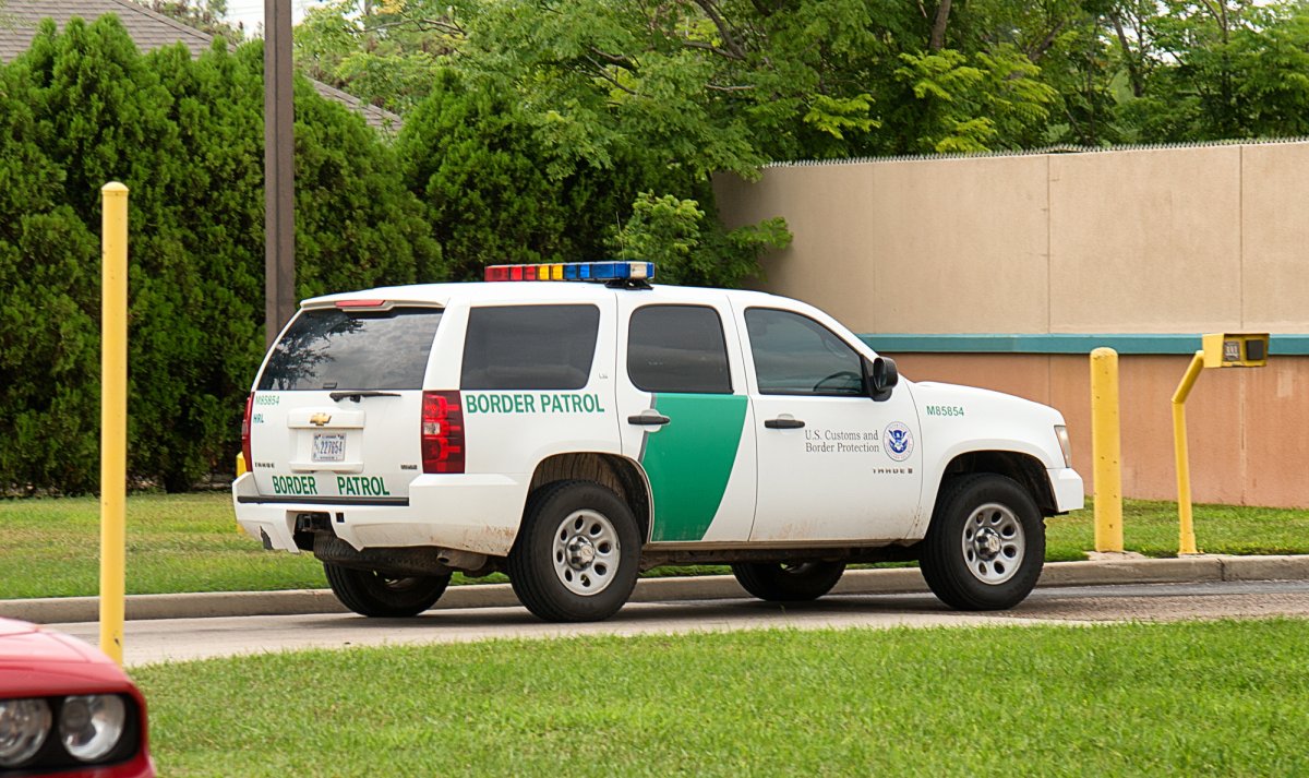 National guardsman near a border fence