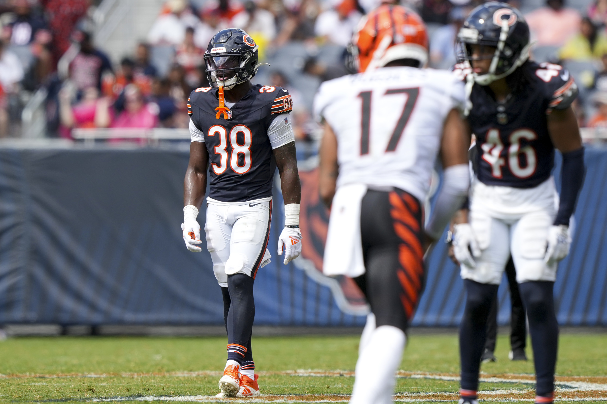 Bears DB left field in ambulance and was released from hospital