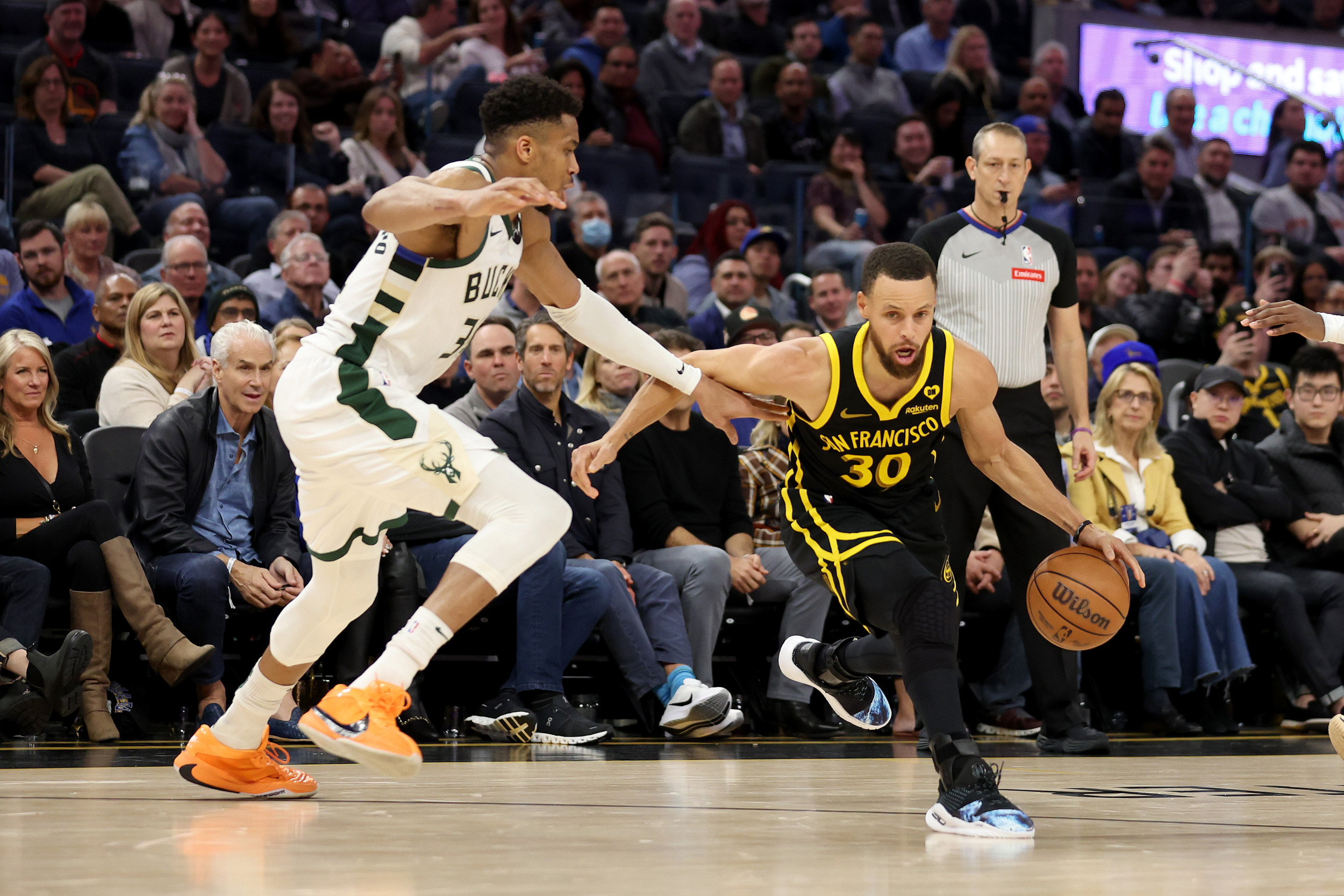 NBA Legend Wants to See Giannis Antetokounmpo Team Up With Steph Curry on the Warriors Newsweek