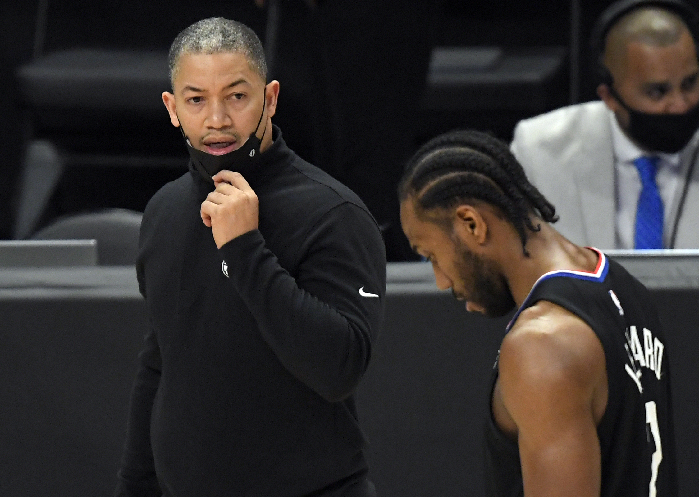 Ty Lue Shares Important News on Kawhi Leonard’s Injury Status