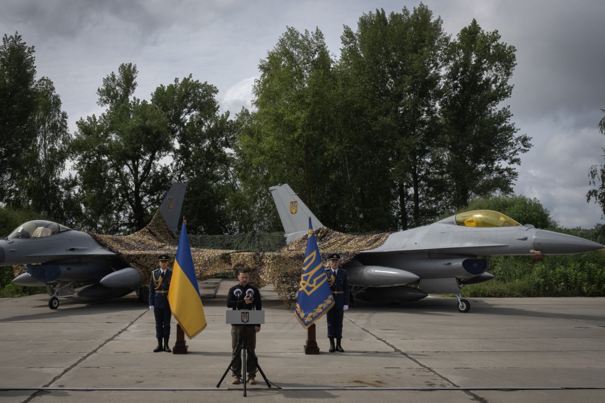 Zelensky F-16s