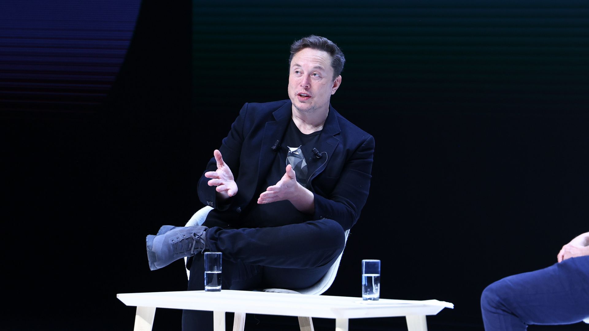 Elon Musk Proposes Controversial Idea: Voting Should Be for ‘Alpha Males’ Only