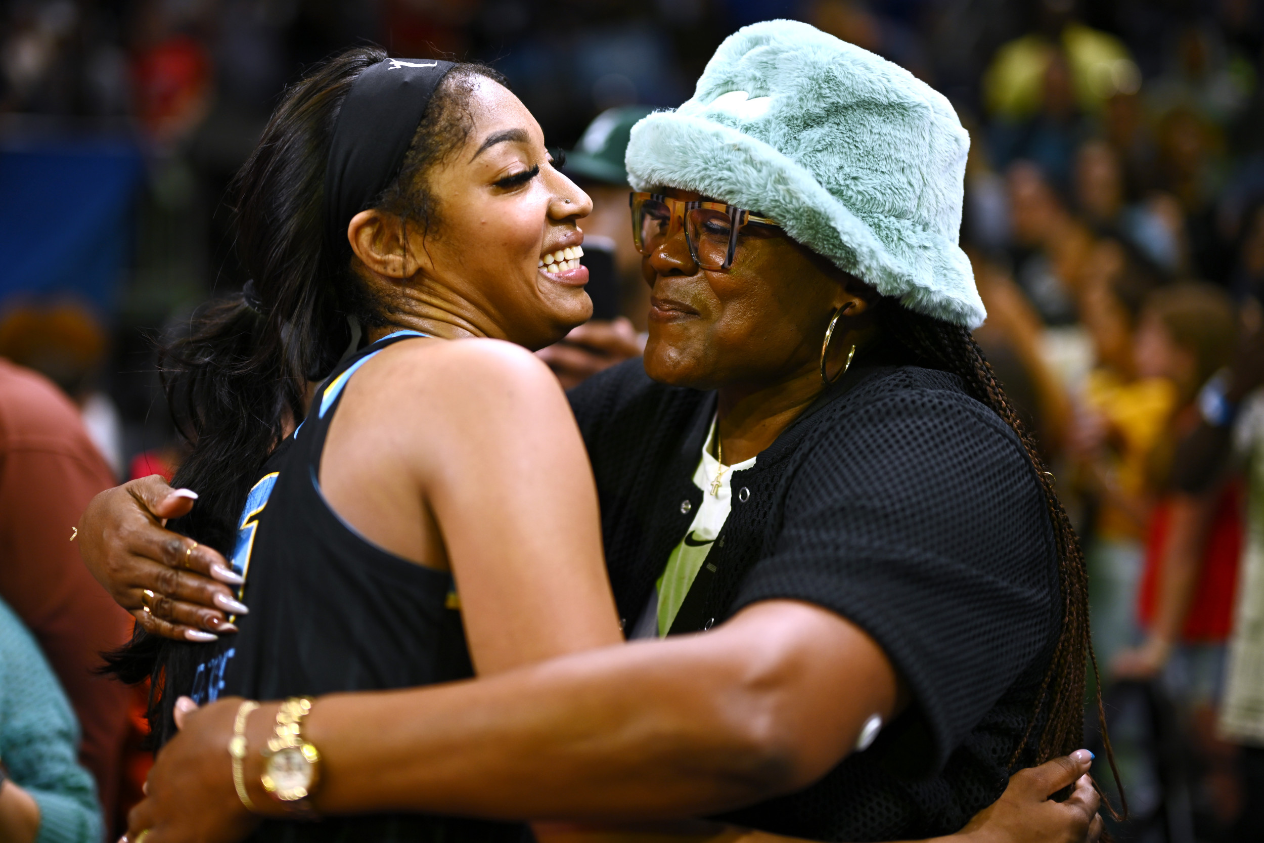 WNBA icon Sheryl ends friendship over Caitlin Clark comments