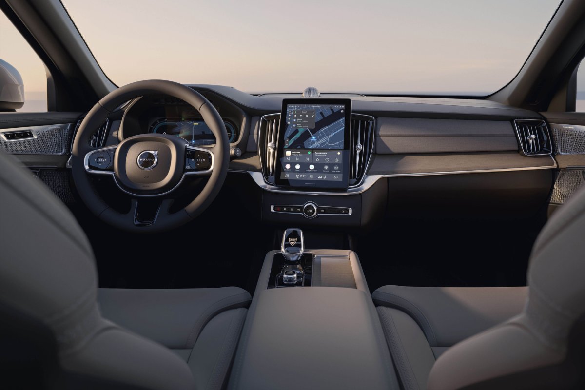 2025 Volvo XC90