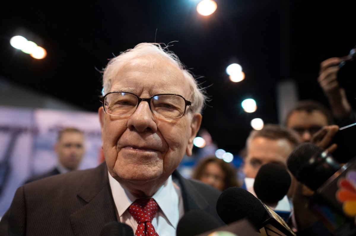 Businessman Warren Buffet at shareholder event.
