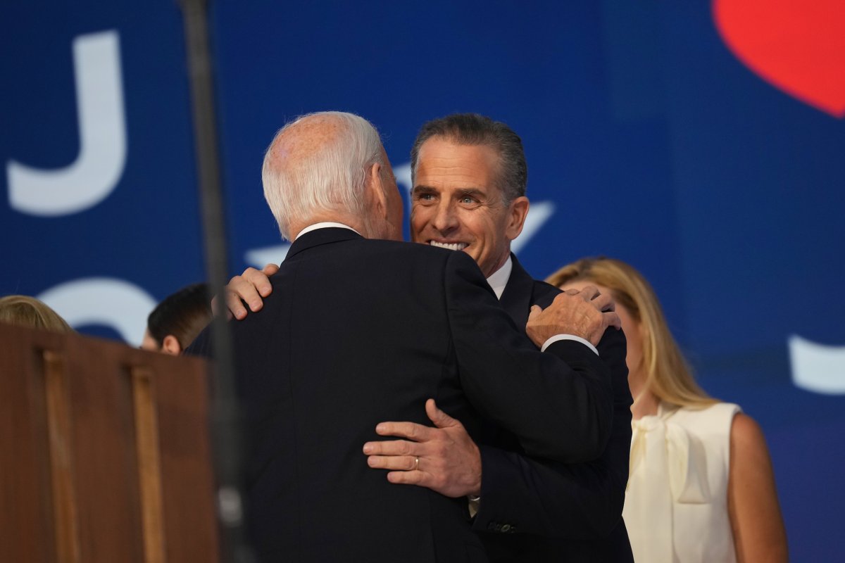 Hunter Biden and His FatherPresident Joe Biden z